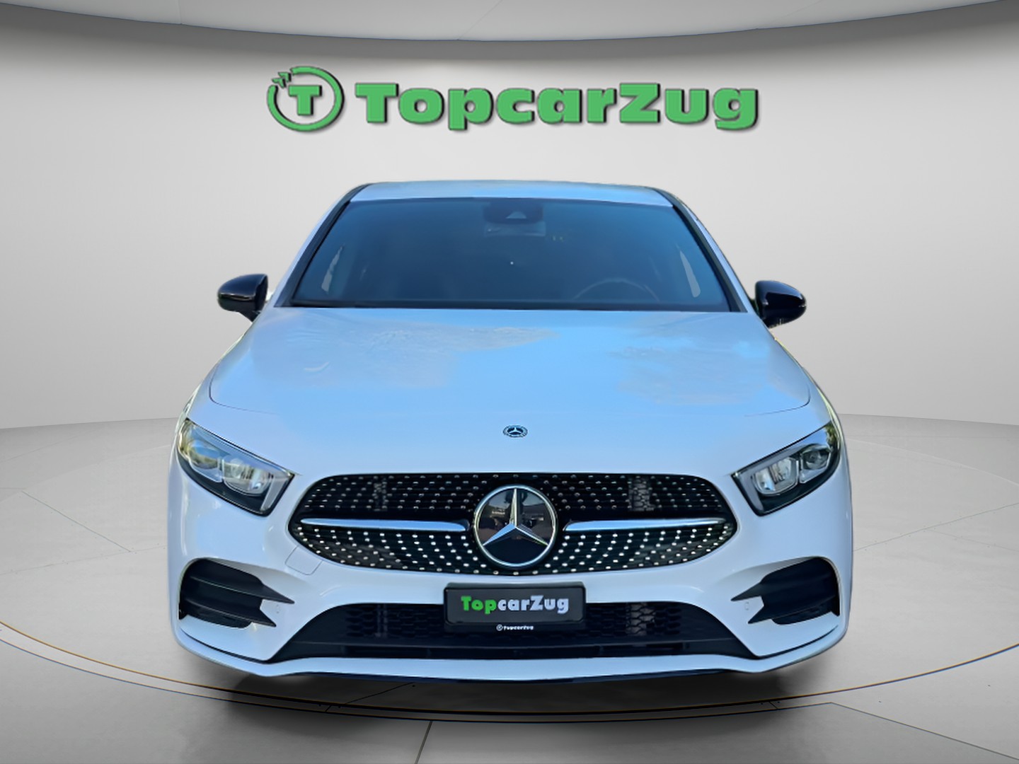 MERCEDES-BENZ A 250 AMG Line 7G-DCT-showroom-element-2