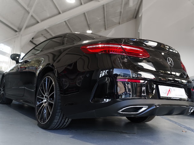 MERCEDES-BENZ E 220 d Coupé AMG Line 4 Matic 9G-Tronic-showroom-element-2