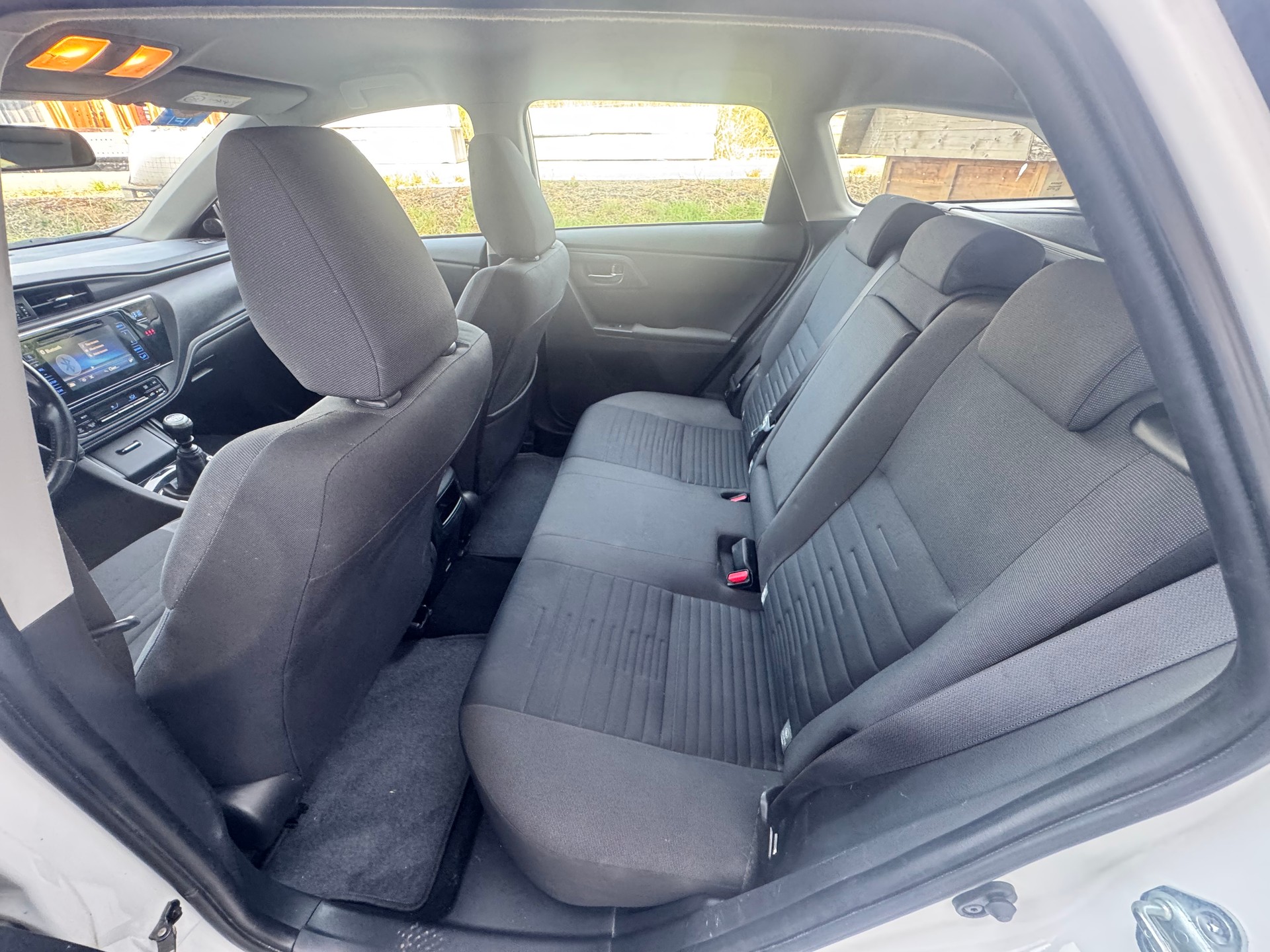 TOYOTA Auris Touring Sports 1.2 Turbo Comfort-image-15