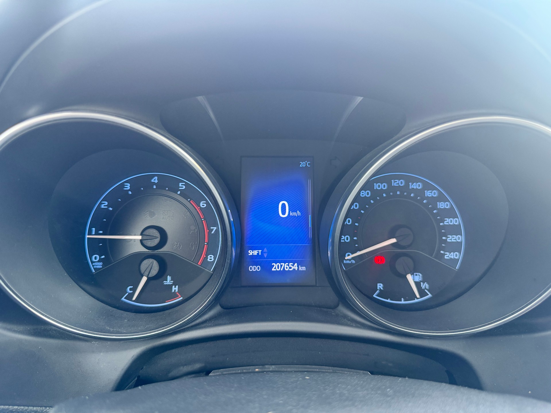 TOYOTA Auris Touring Sports 1.2 Turbo Comfort-image-7