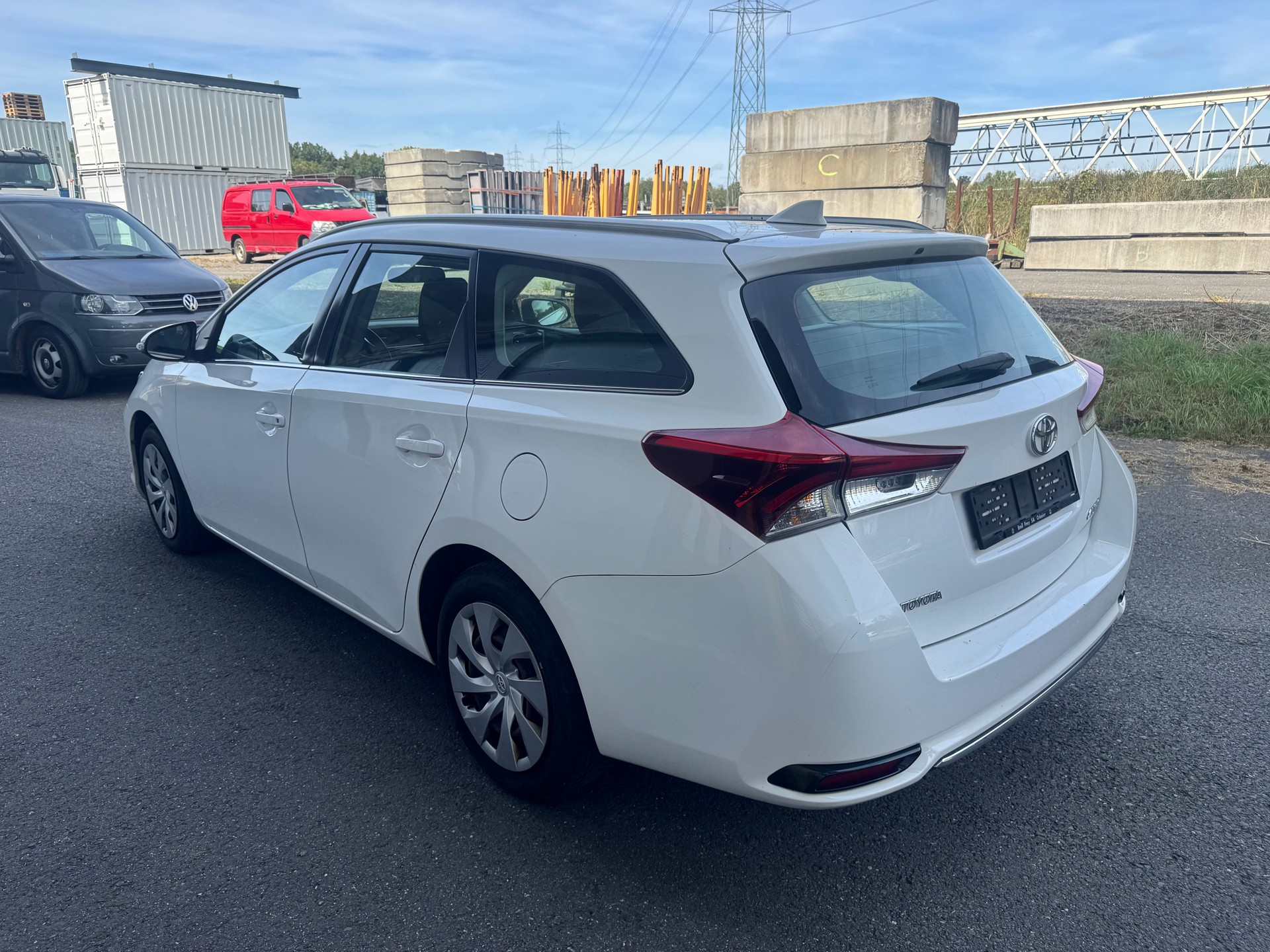 TOYOTA Auris Touring Sports 1.2 Turbo Comfort-image-4