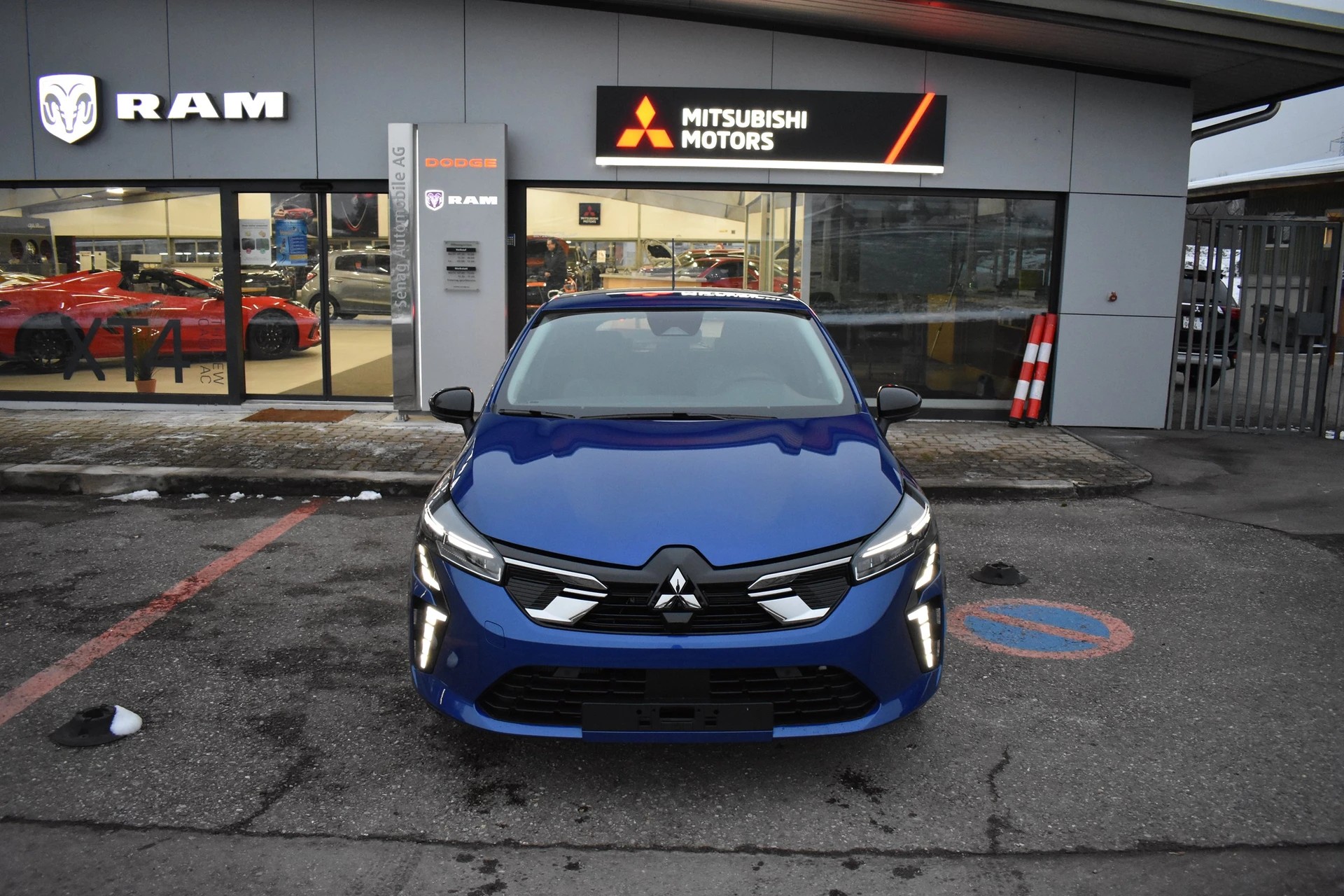 MITSUBISHI COLT 1.6 HEV Invite