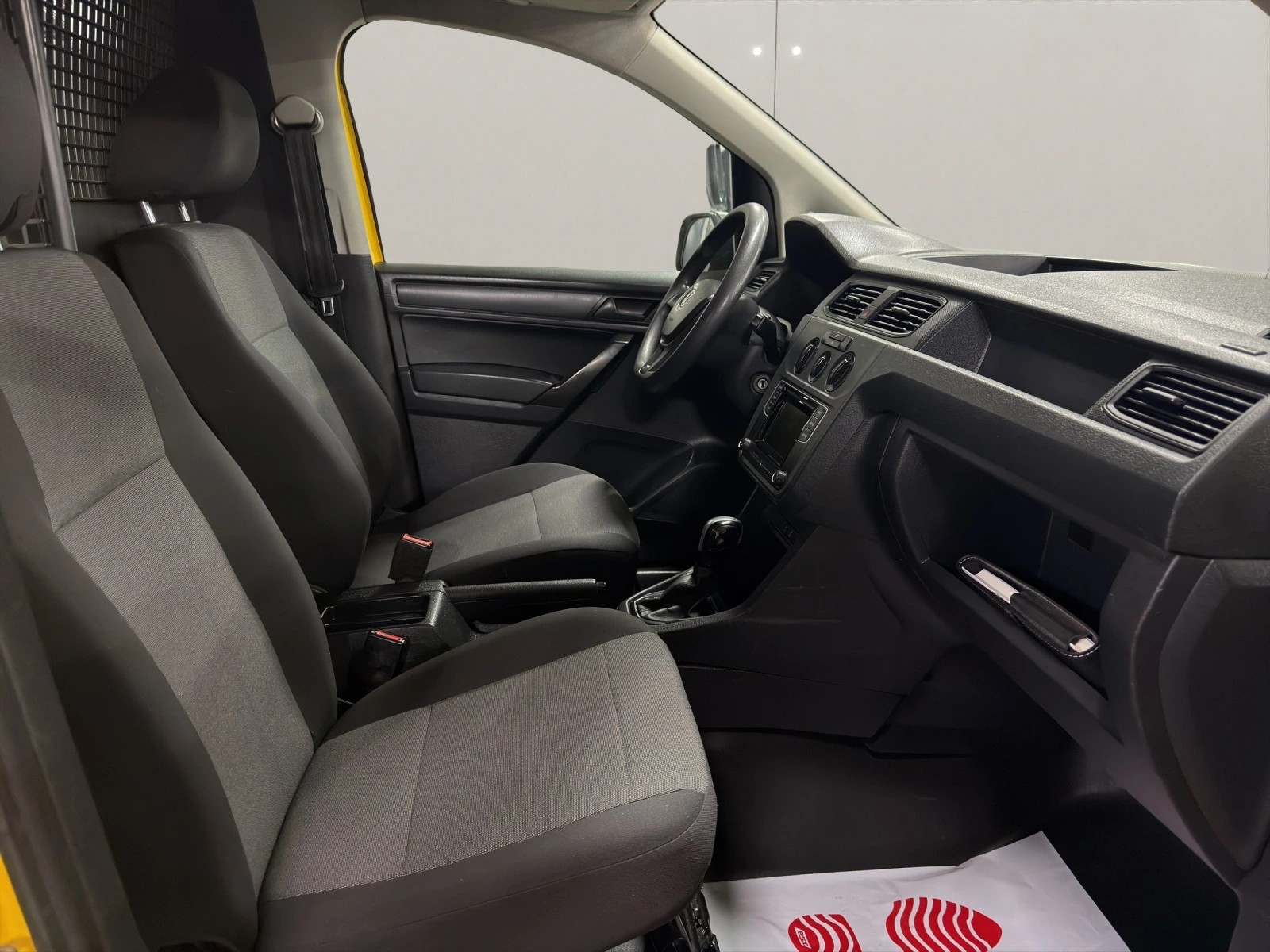 VW Caddy Maxi 2.0TDI 4Motion BMT ( 150PS ) DSG-image-11
