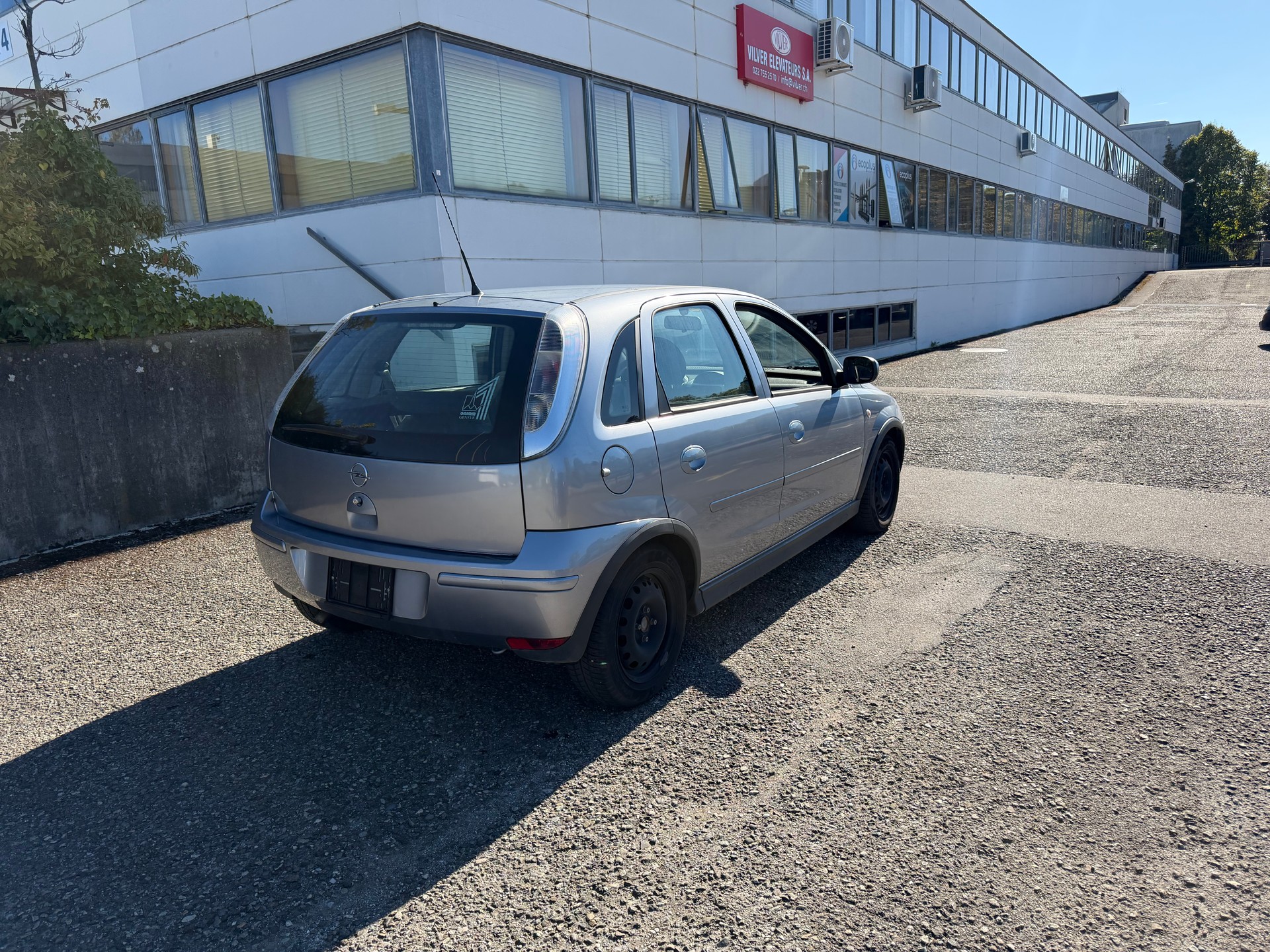 OPEL Corsa 1.2 TP Silverline-image-5