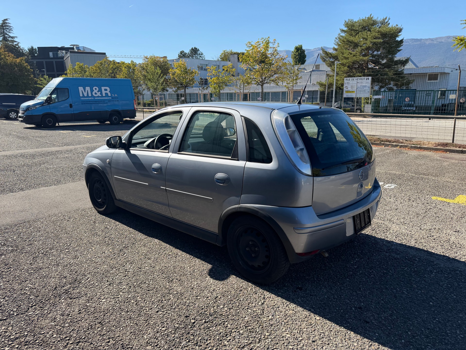 OPEL Corsa 1.2 TP Silverline-image-6