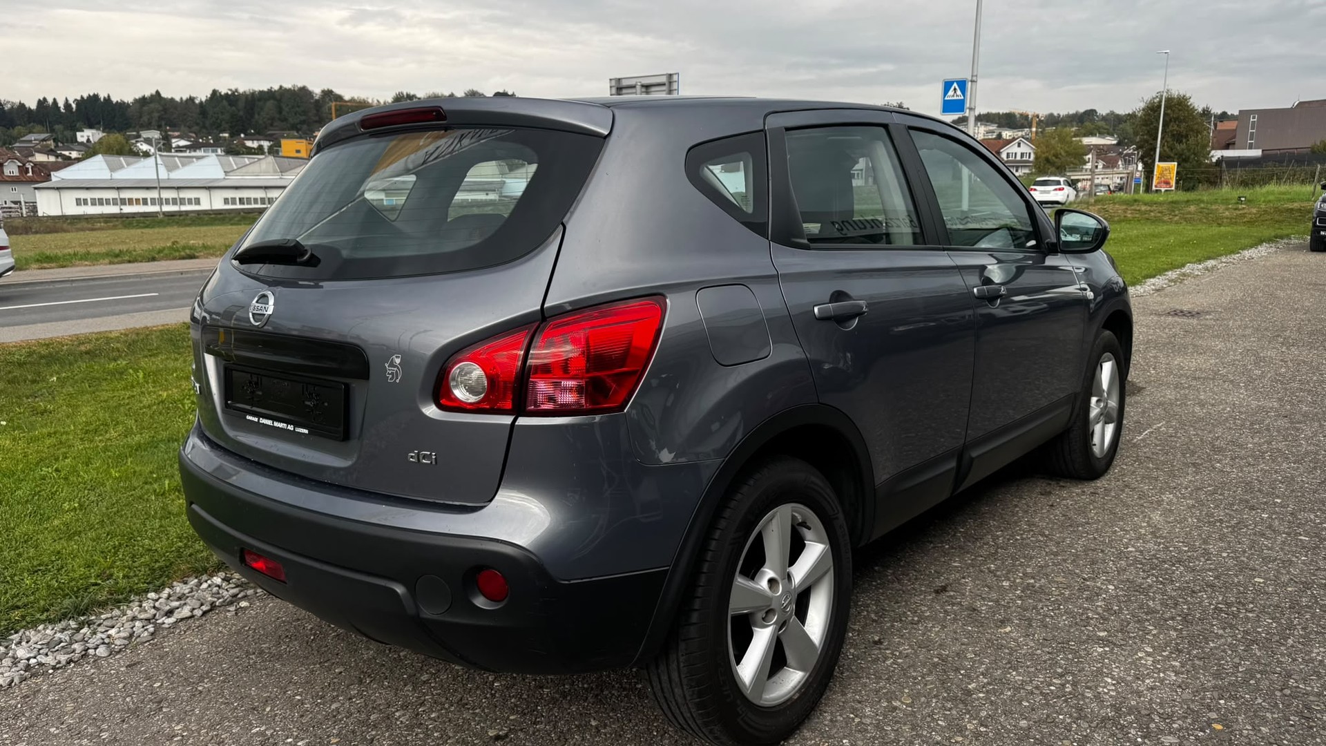 NISSAN Qashqai 2.0 dCi 4WD tekna Automatic-image-4
