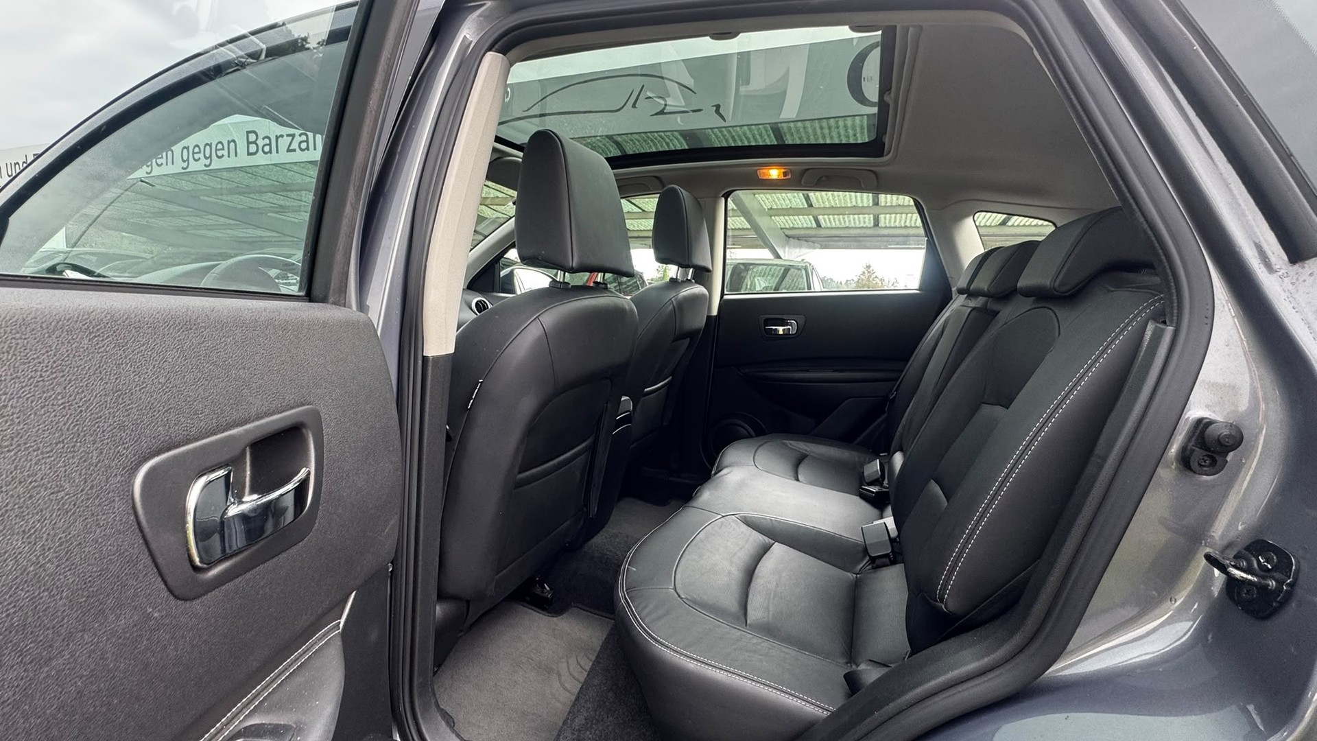 NISSAN Qashqai 2.0 dCi 4WD tekna Automatic-image-11