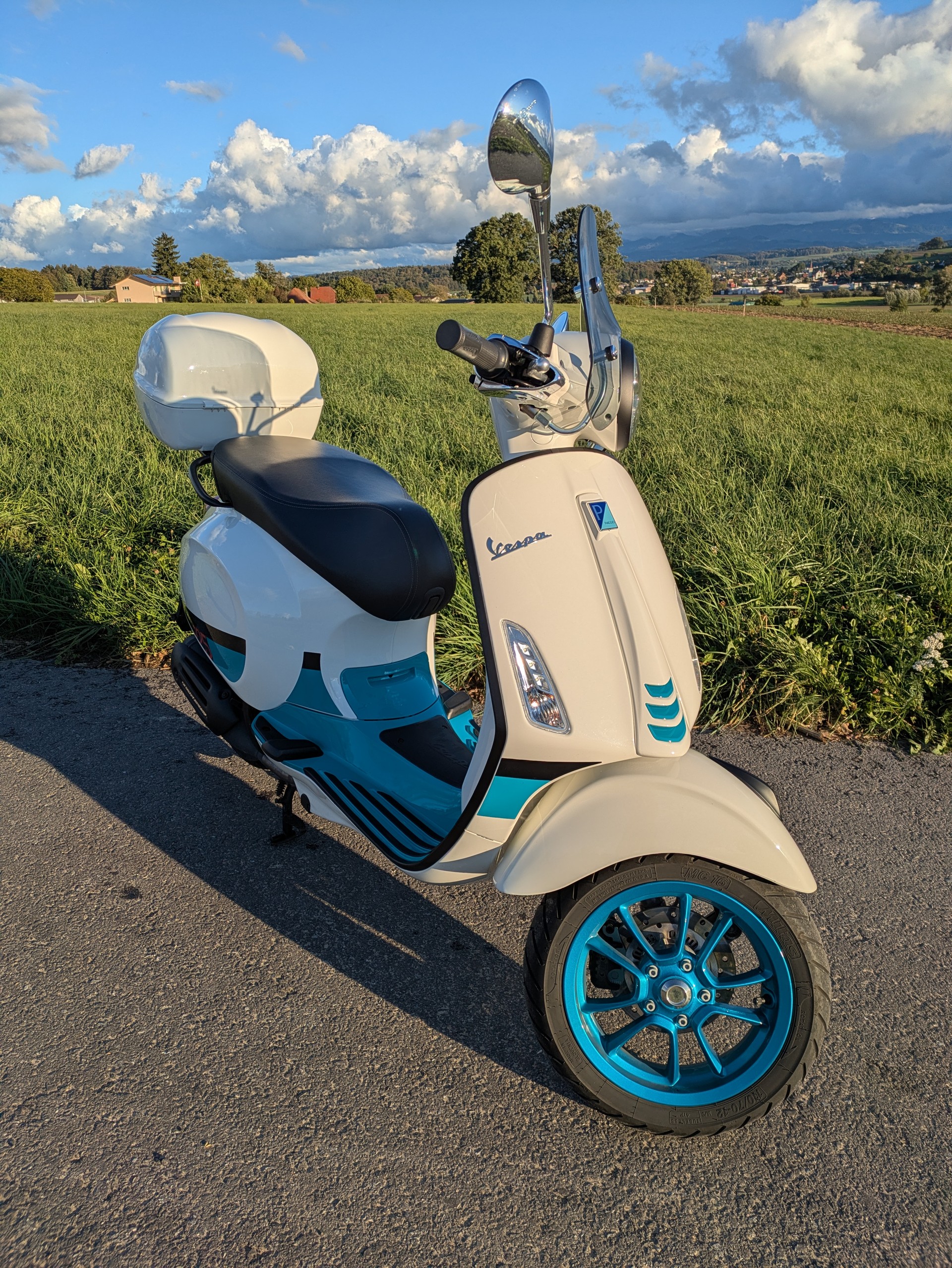 PIAGGIO Vespa 125 Primavera ABS-image-1