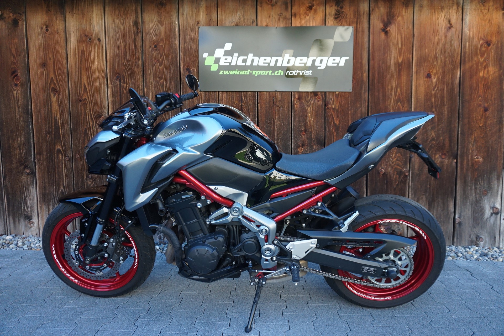 KAWASAKI Z 900 ABS Leovince LV-10 Inox Black Auspuff-image-0