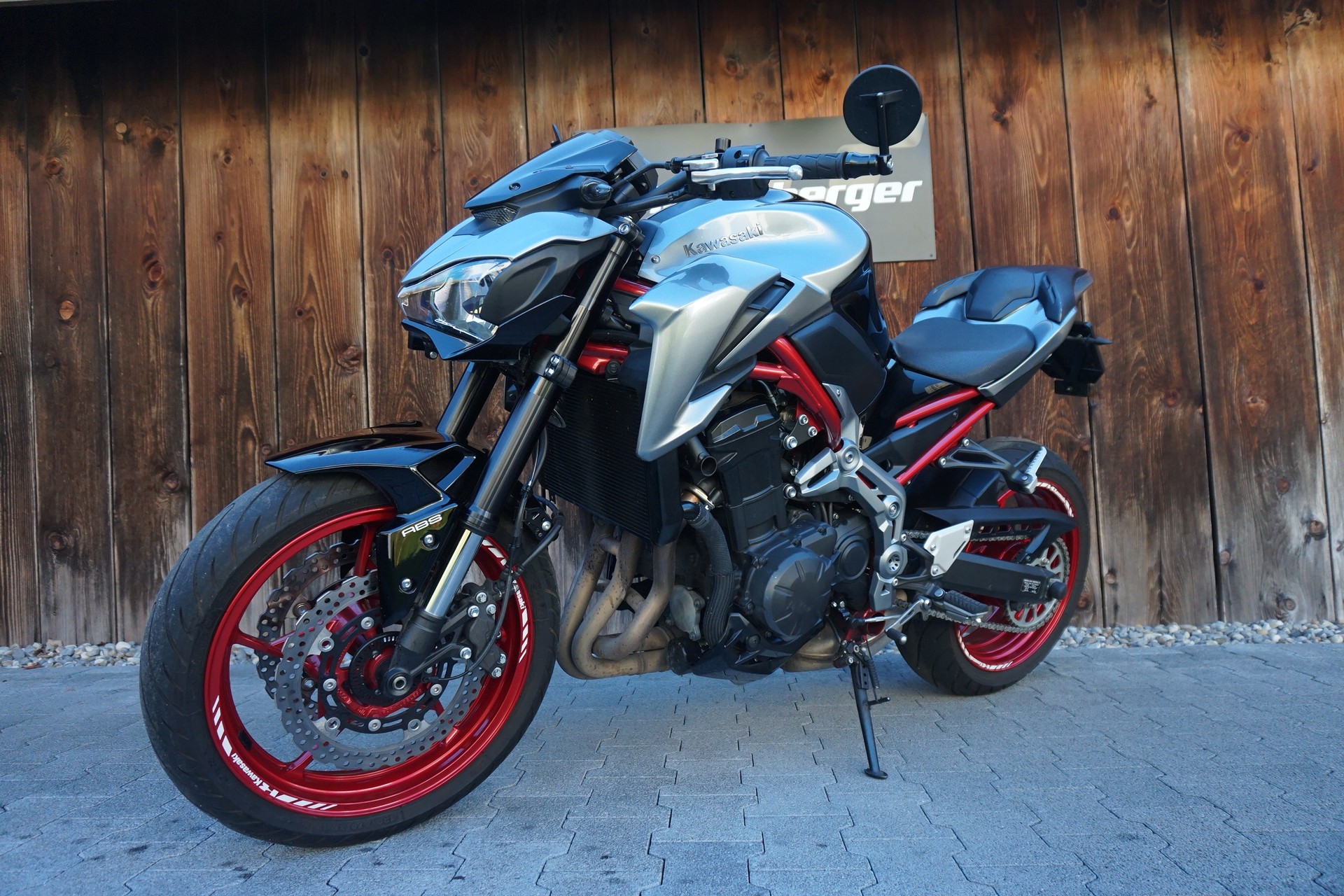 KAWASAKI Z 900 ABS Leovince LV-10 Inox Black Auspuff-image-6