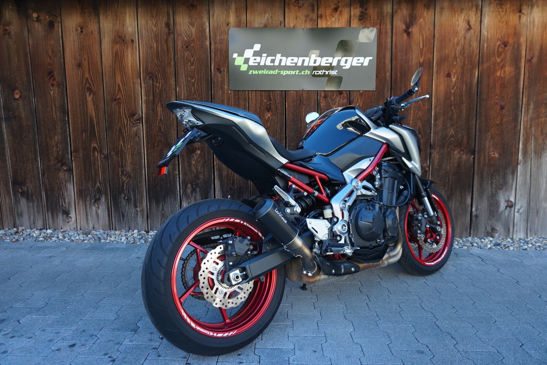 KAWASAKI Z 900 ABS Leovince LV-10 Inox Black Auspuff-image-3