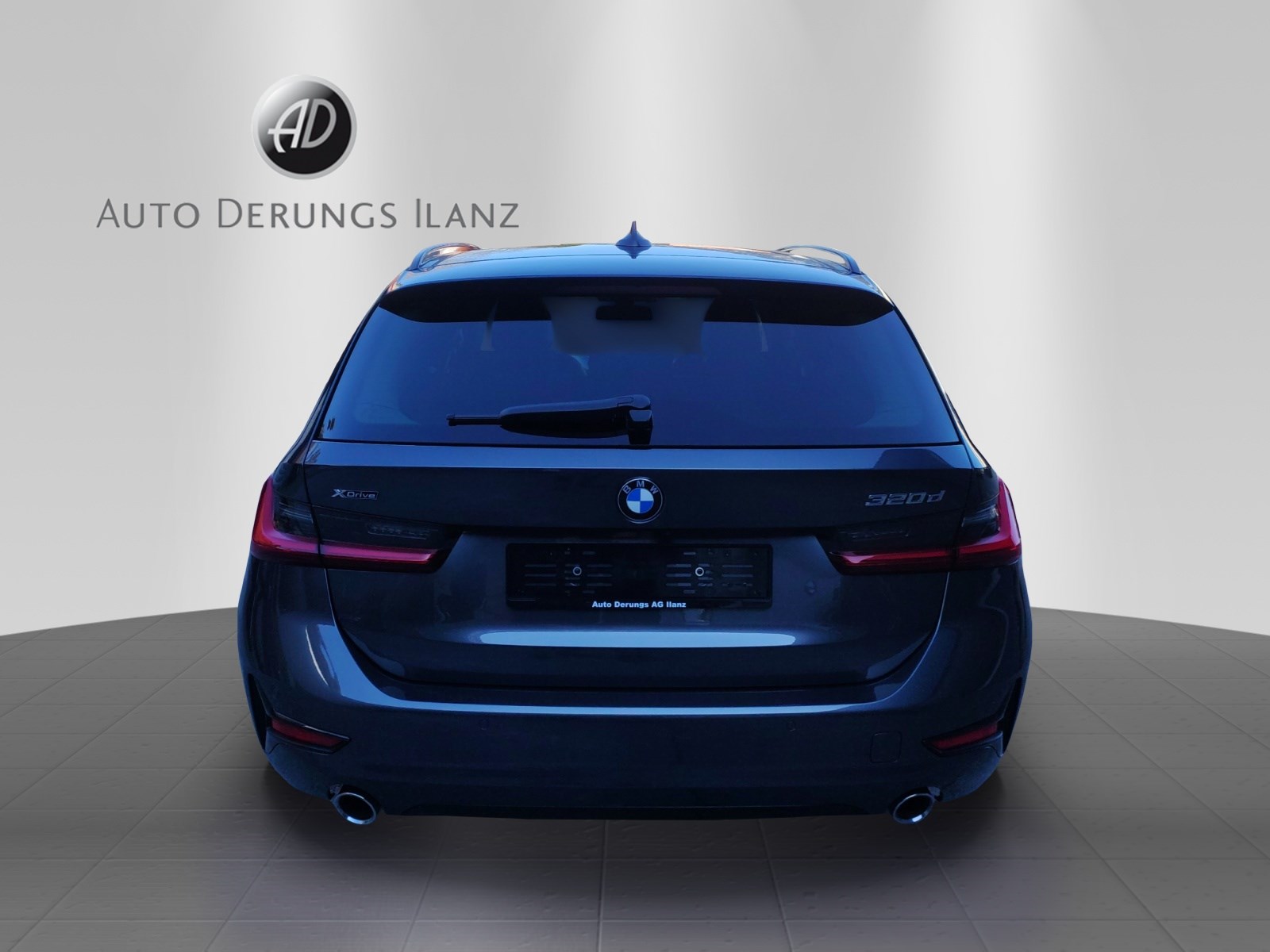 BMW 320d xDrive Touring Sport-image-7