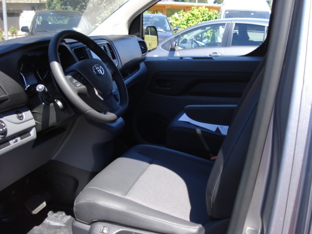 TOYOTA PROACE FIRENZE Campervan L1-image-11