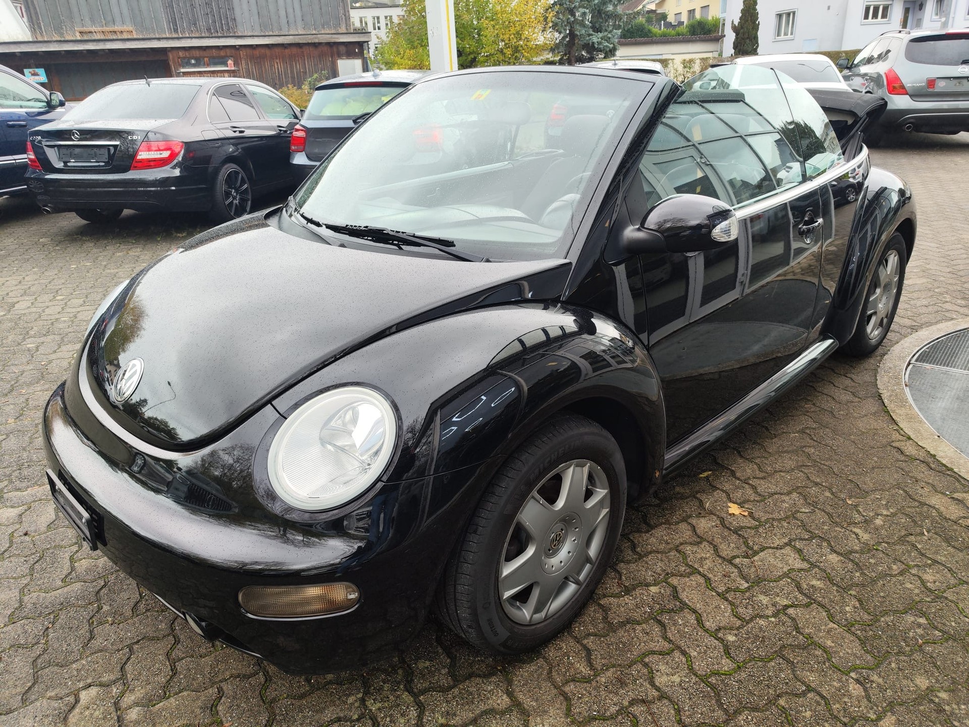 VW New Beetle Cabrio 1.6-image-3