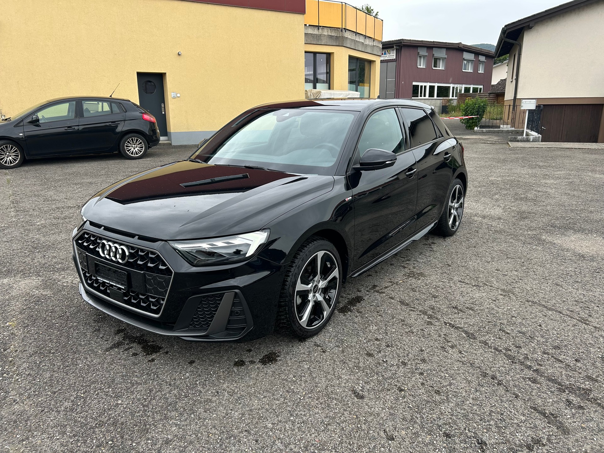 AUDI A1 Sportback 30 TFSI S Line S-tronic-image-6