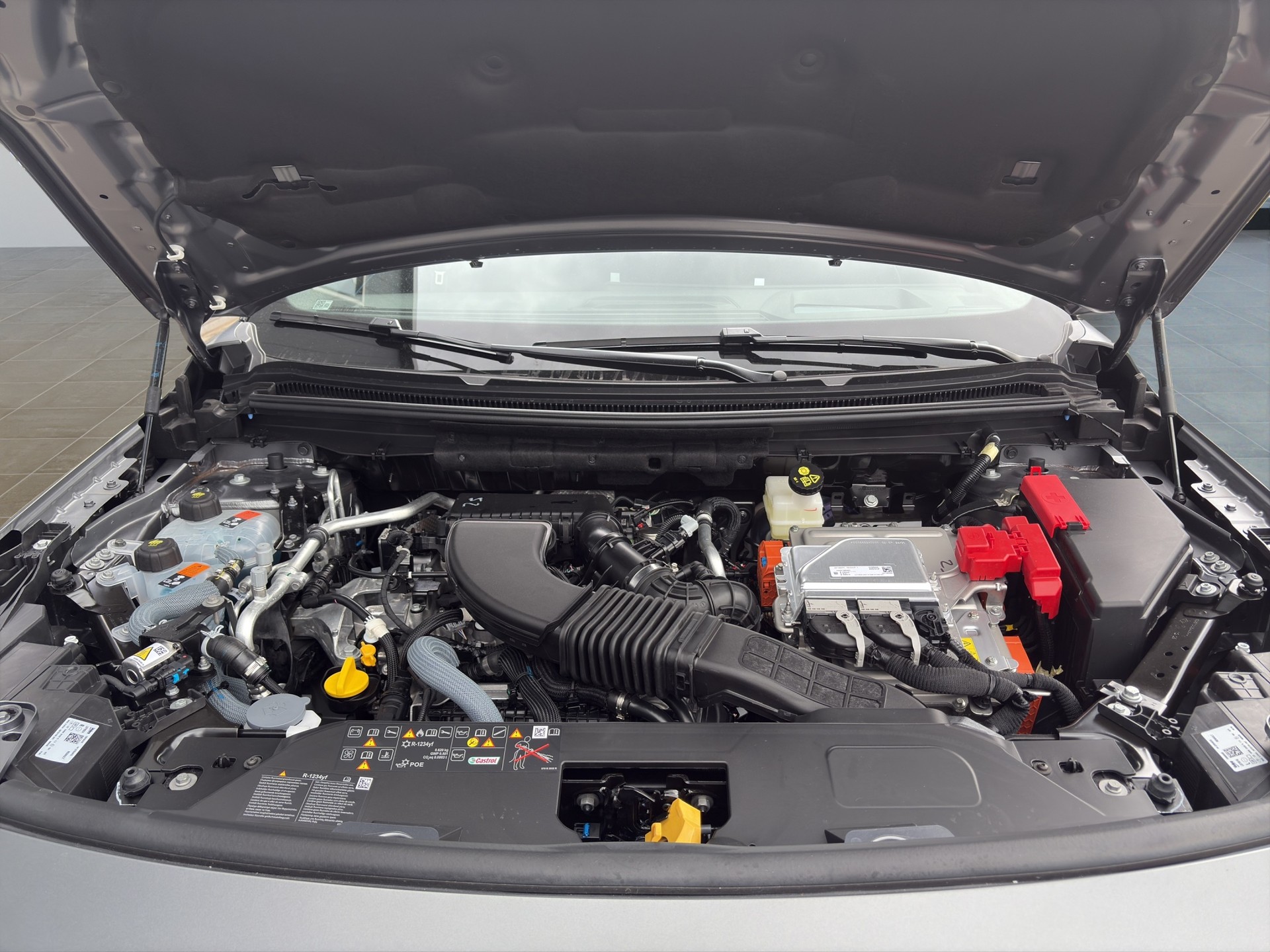 RENAULT Austral 1.2 HEV 200 Iconic Esprit Alpine A-image-21