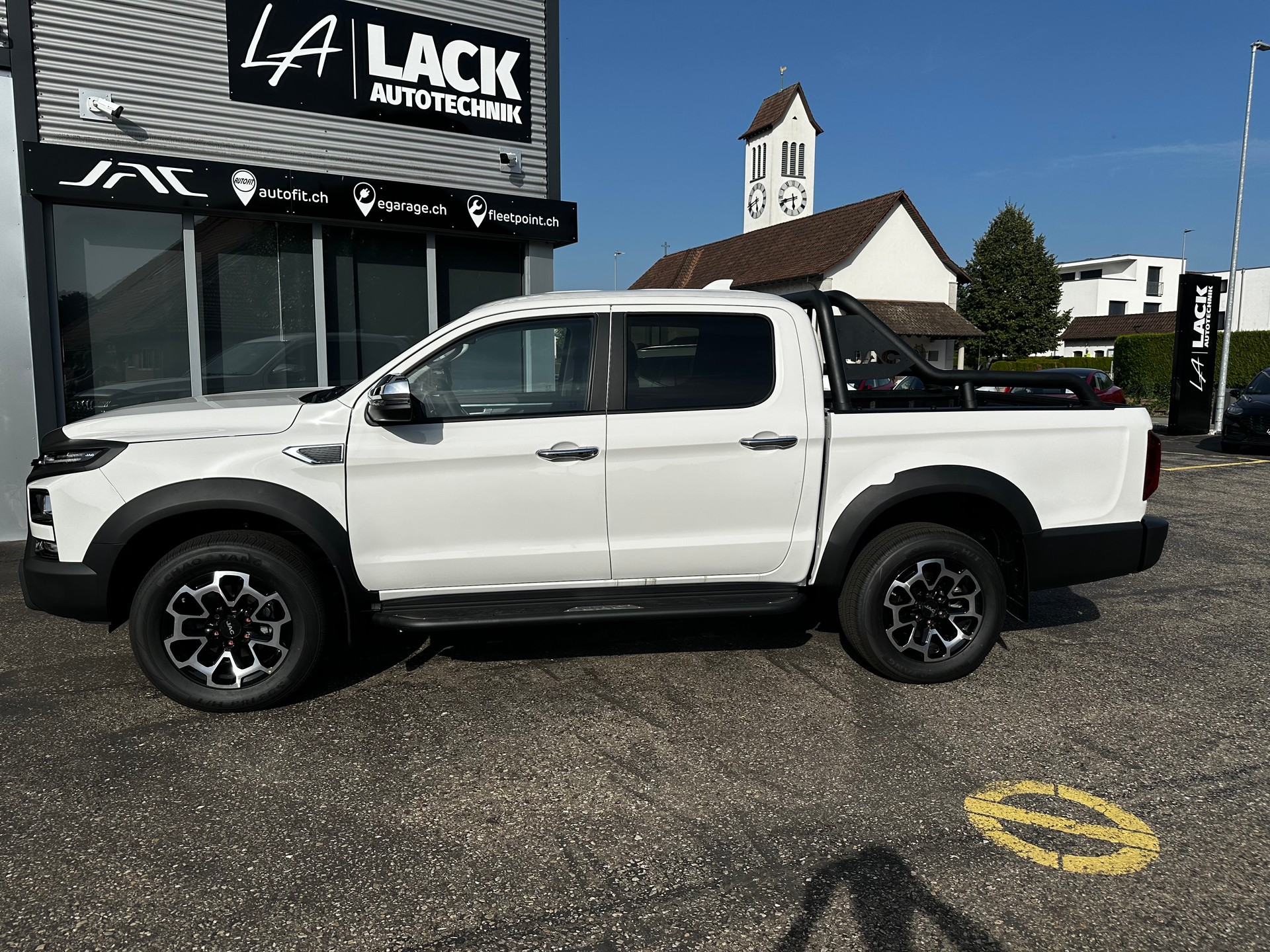JAC T9EV 4x4-image-11