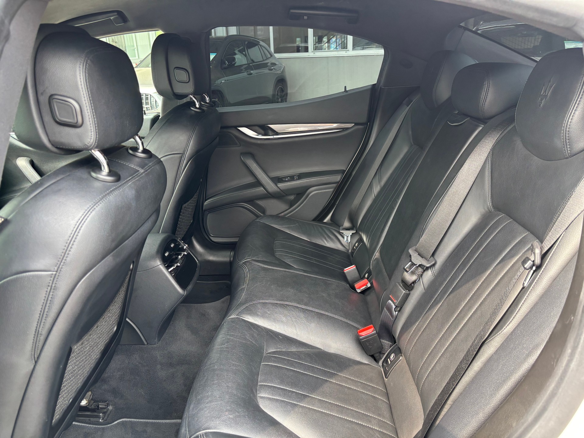 MASERATI Ghibli 3.0 V6 Automatica-image-12