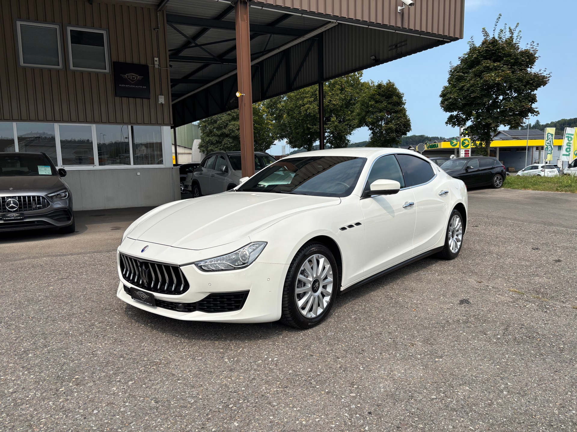 MASERATI Ghibli 3.0 V6 Automatica-showroom-element-2