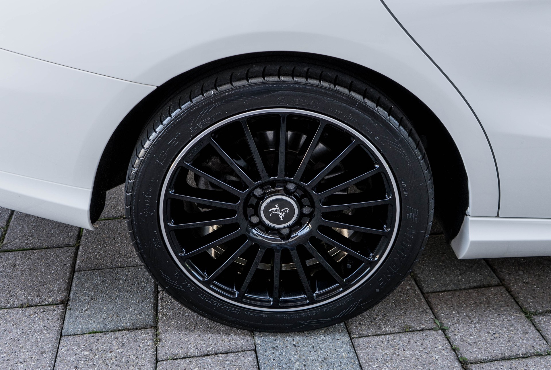 MERCEDES-BENZ CLA Shooting Brake EXCLUSIV 200 7G-DCT KESKIN-image-25