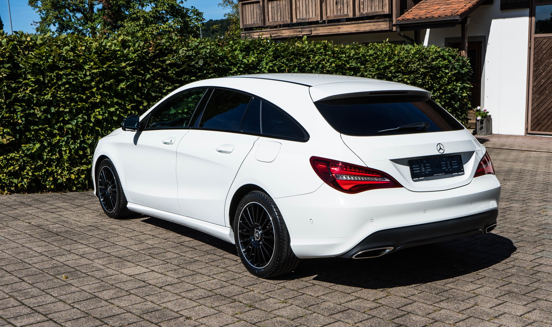 MERCEDES-BENZ CLA Shooting Brake EXCLUSIV 200 7G-DCT KESKIN-image-7