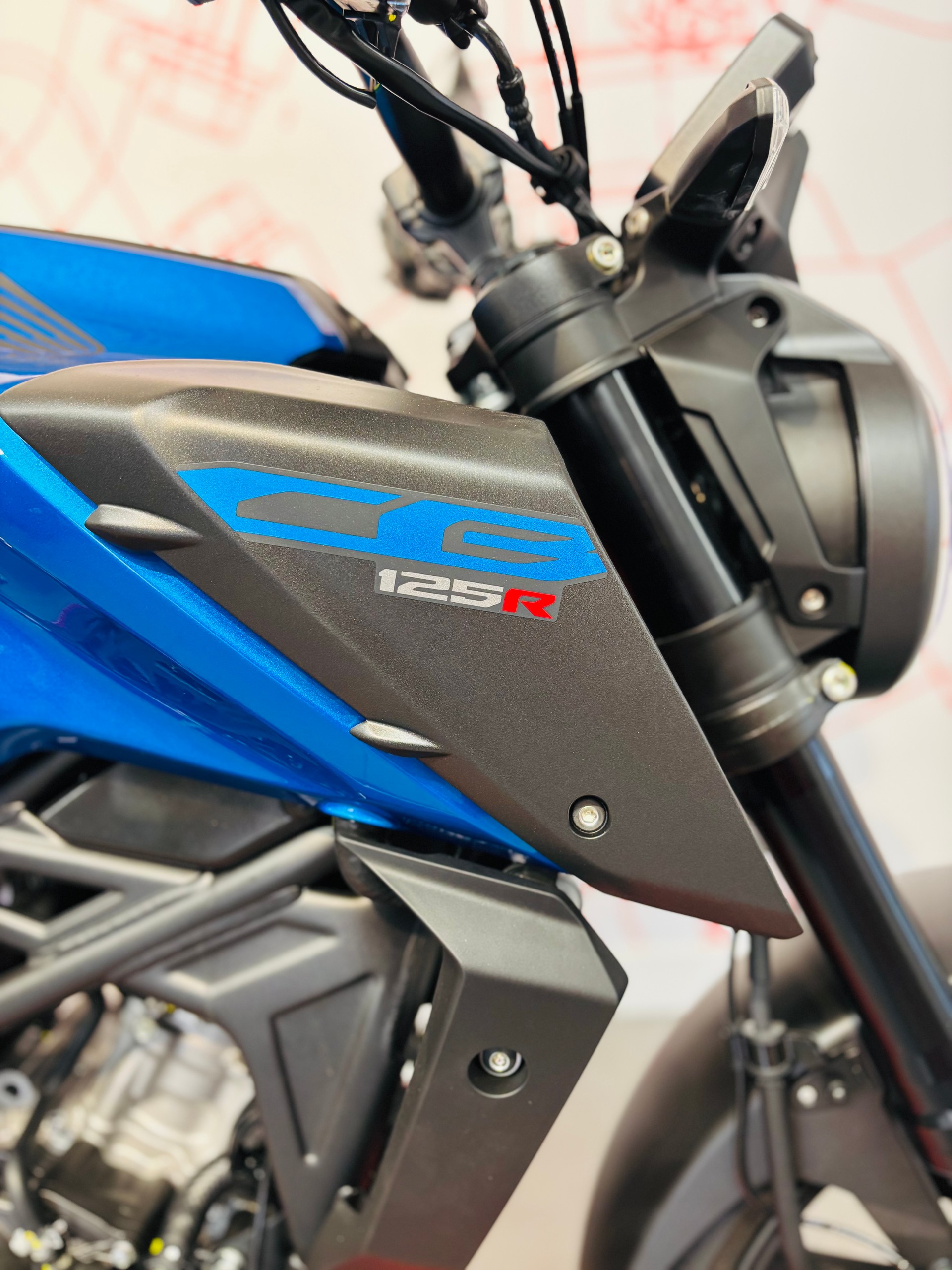 HONDA CB 125 R-image-6