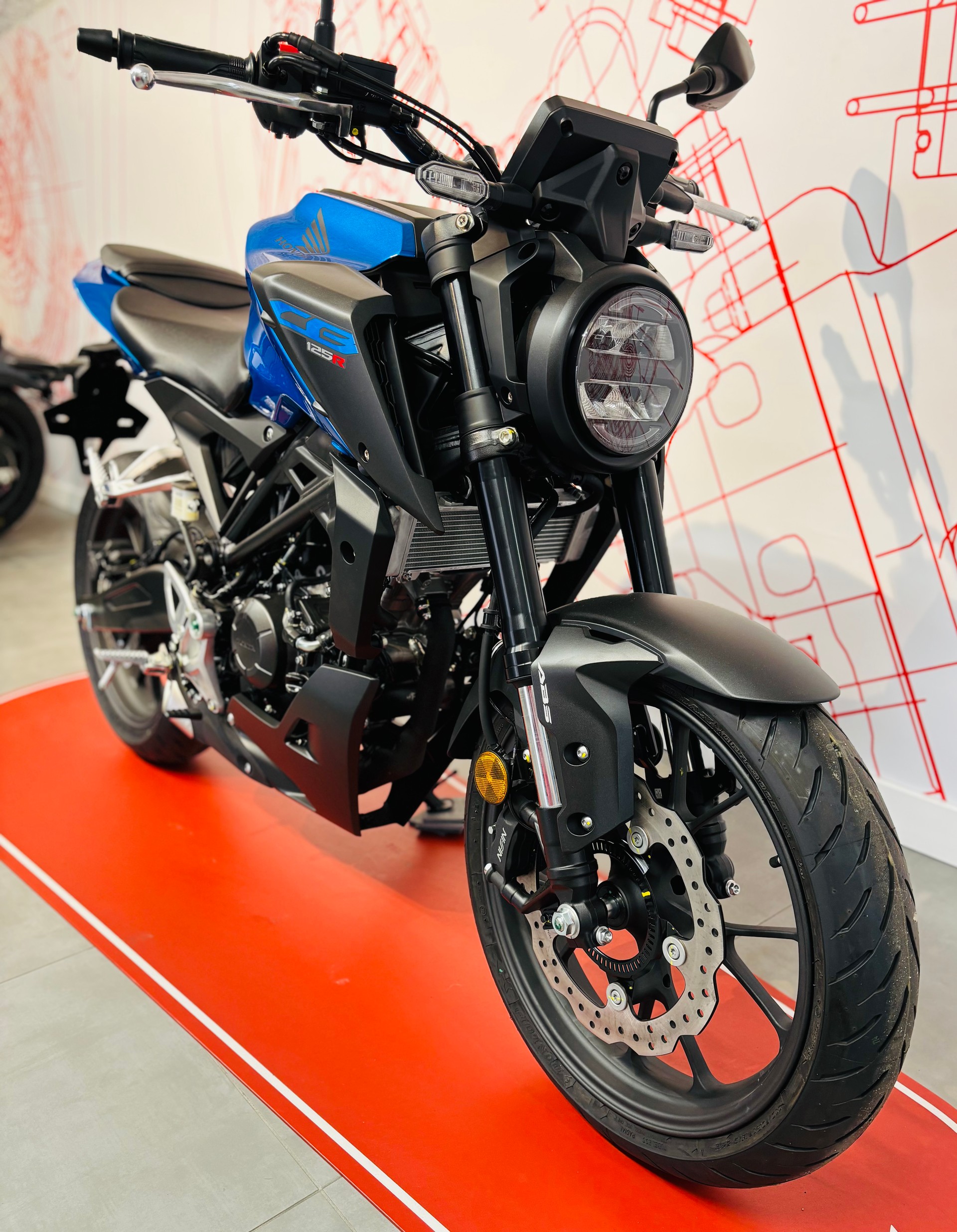 HONDA CB 125 R-image-2