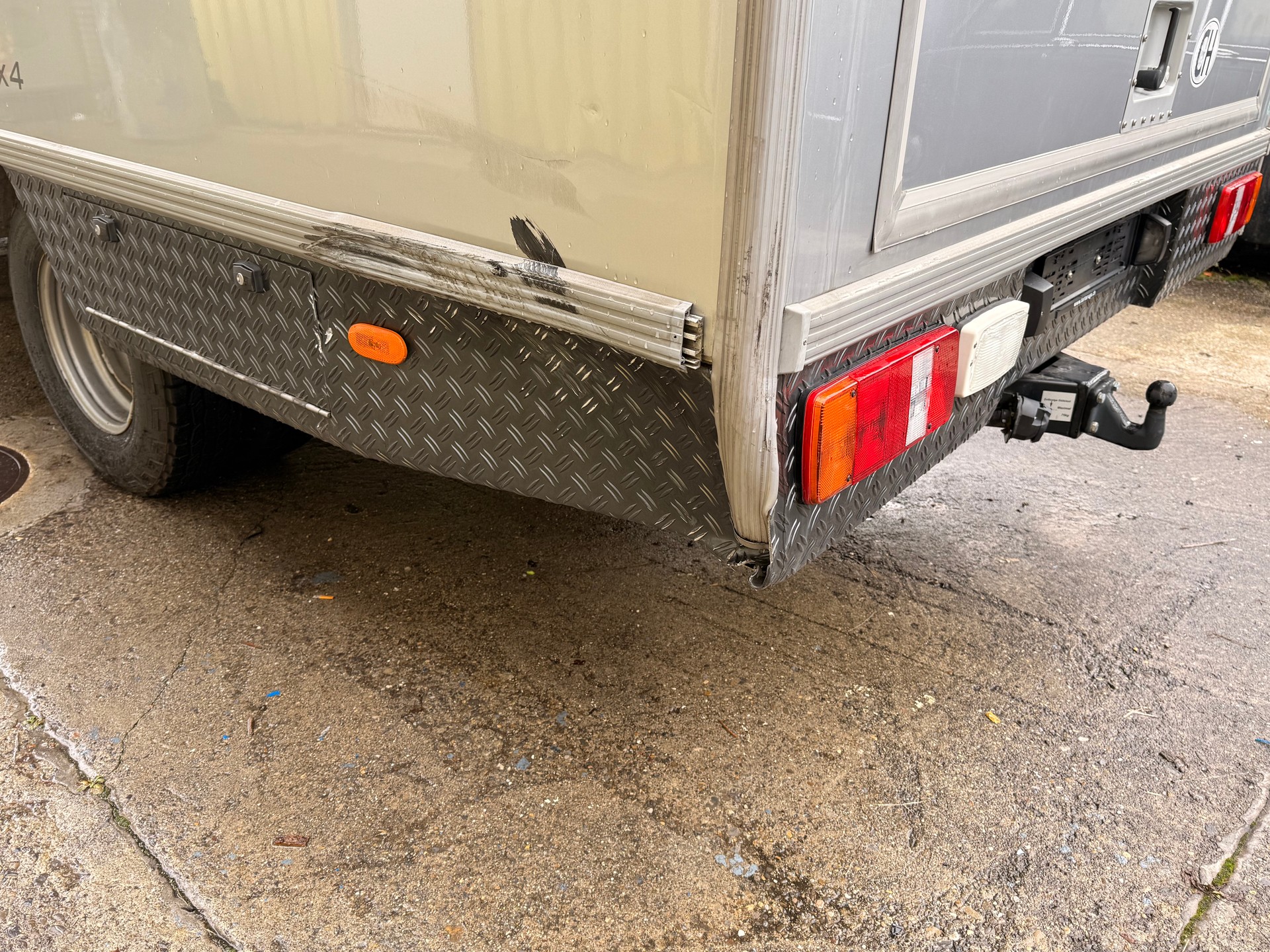 MERCEDES-BENZ BiMobil-image-9
