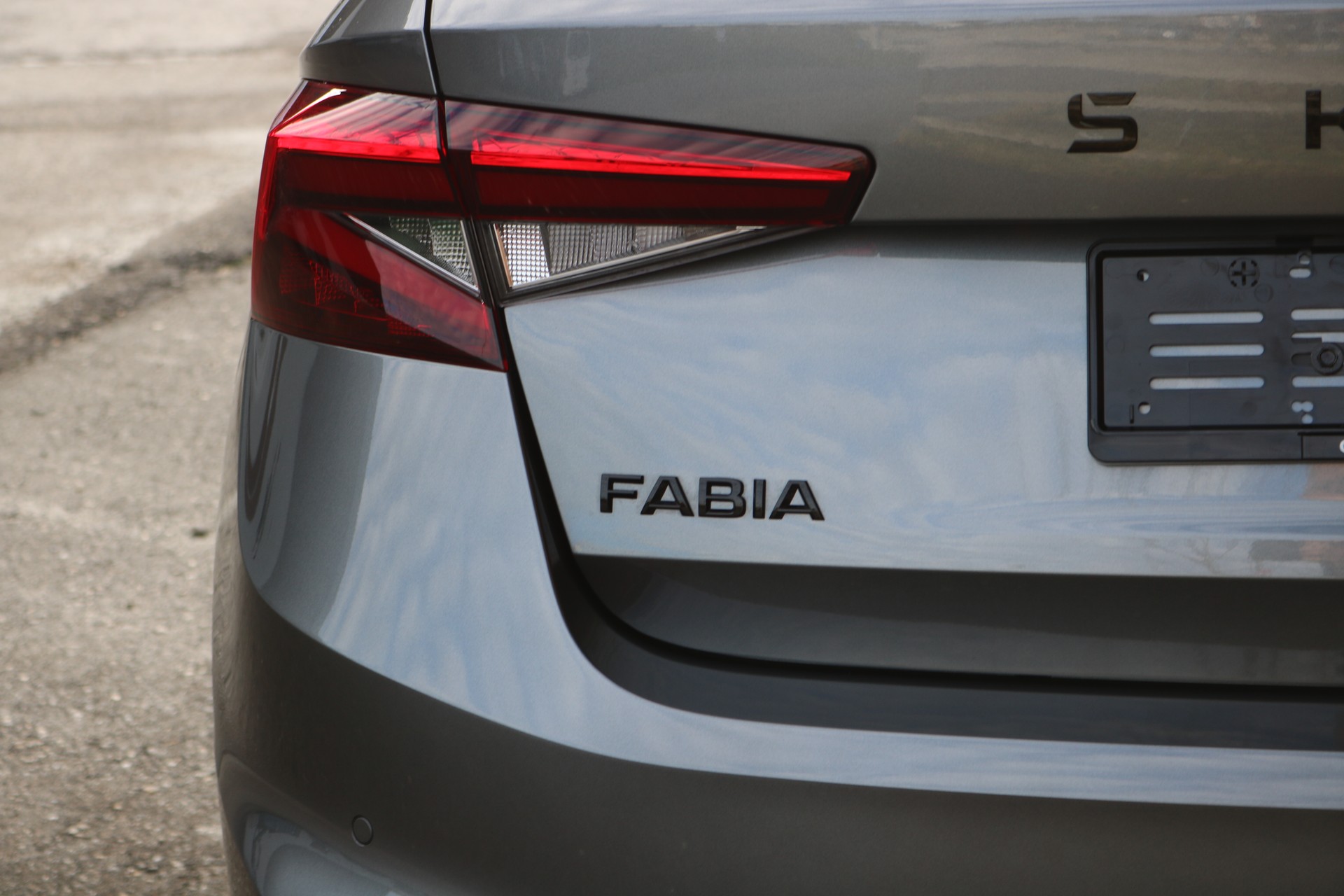 SKODA Fabia 1.0 TSI Monte Carlo DSG-image-14