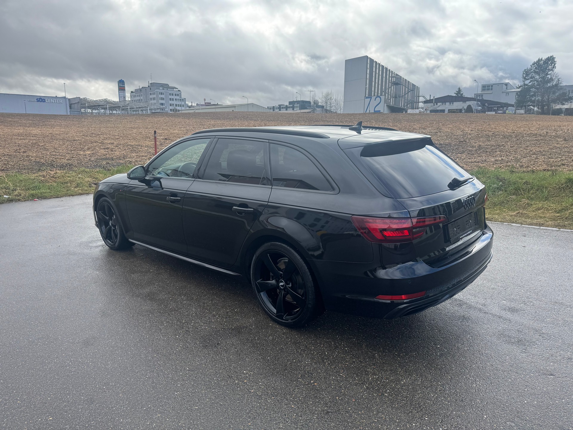 AUDI A4 Avant 40 TDI Sport quattro S-tronic-image-4