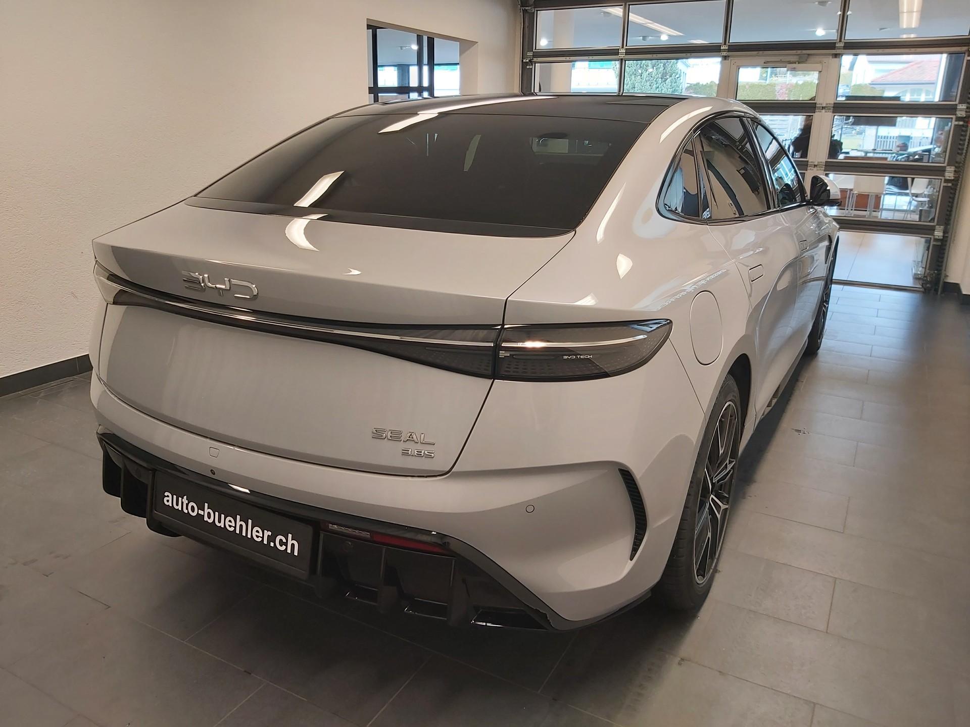 BYD Seal Excellence AWD-image-4