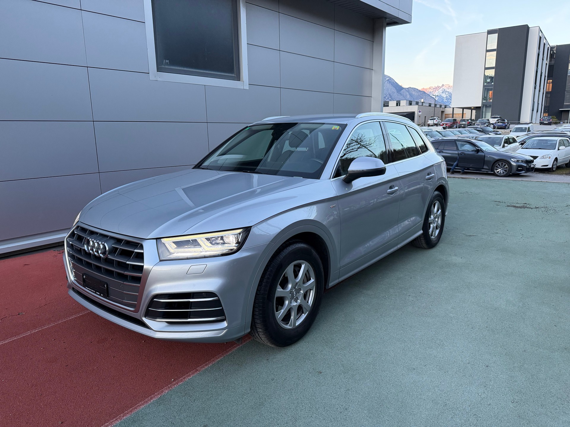 AUDI Q5 2.0 TFSI quattro S-tronic