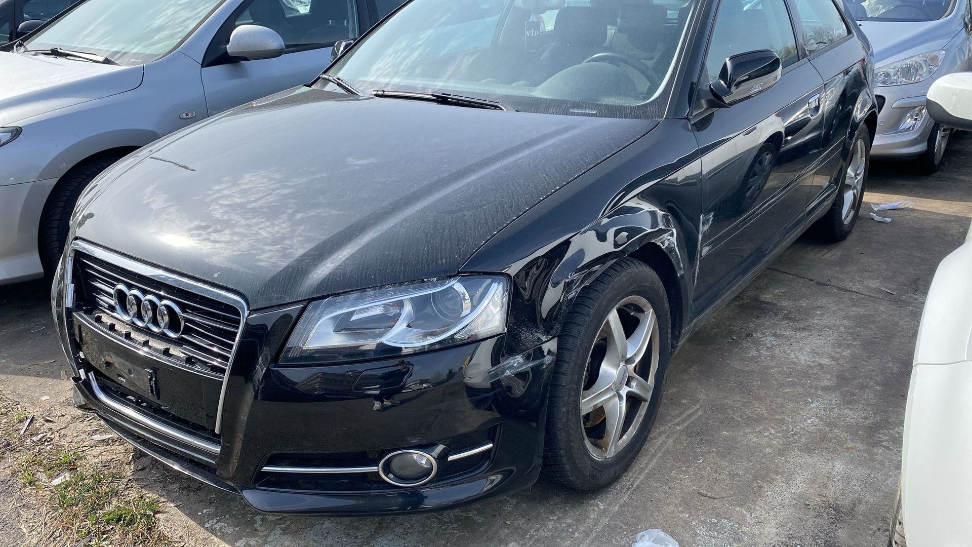 AUDI A3 1.8 TFSI Attraction quattro-image-1
