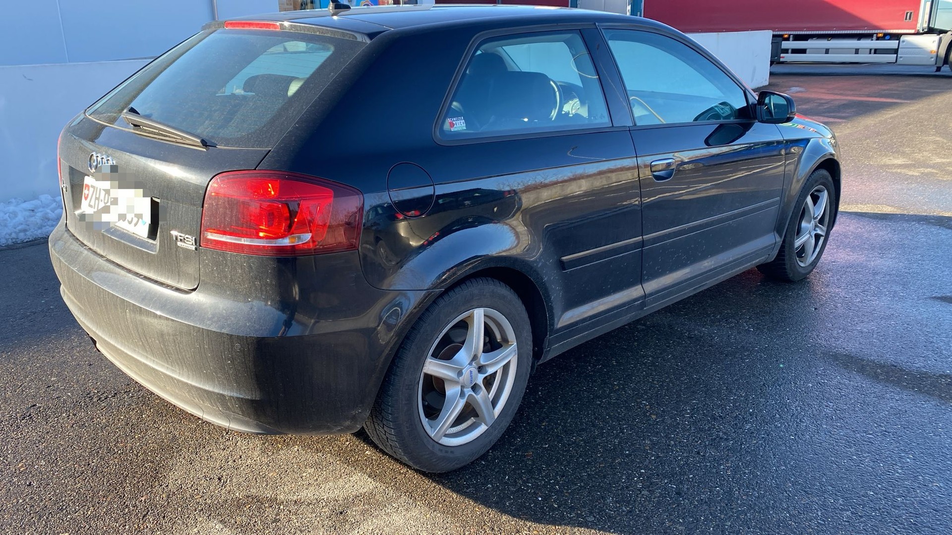 AUDI A3 1.8 TFSI Attraction quattro-image-9
