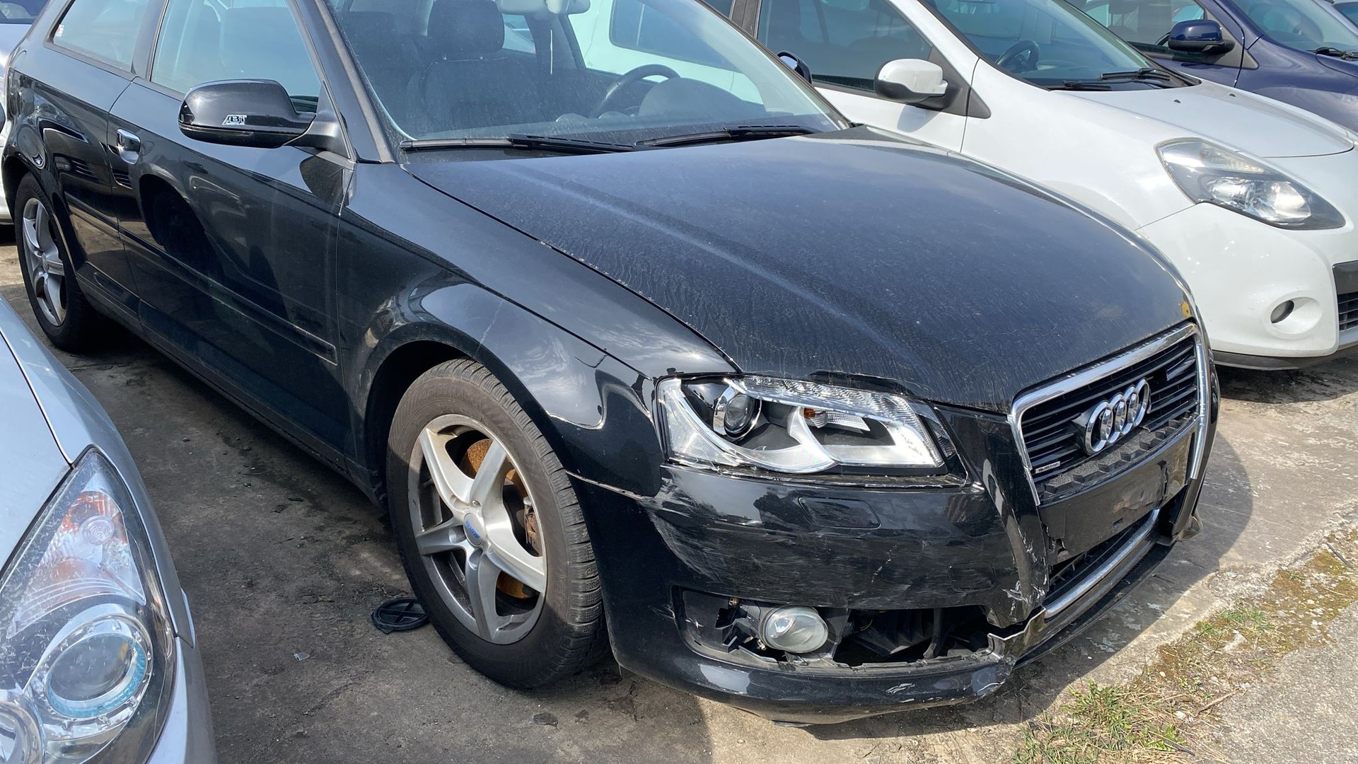 AUDI A3 1.8 TFSI Attraction quattro-image-2