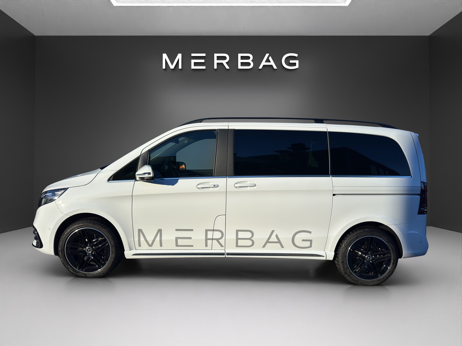 MERCEDES-BENZ V 250 d kompakt 4Matic Avantgarde 9G-Tronic-image-3