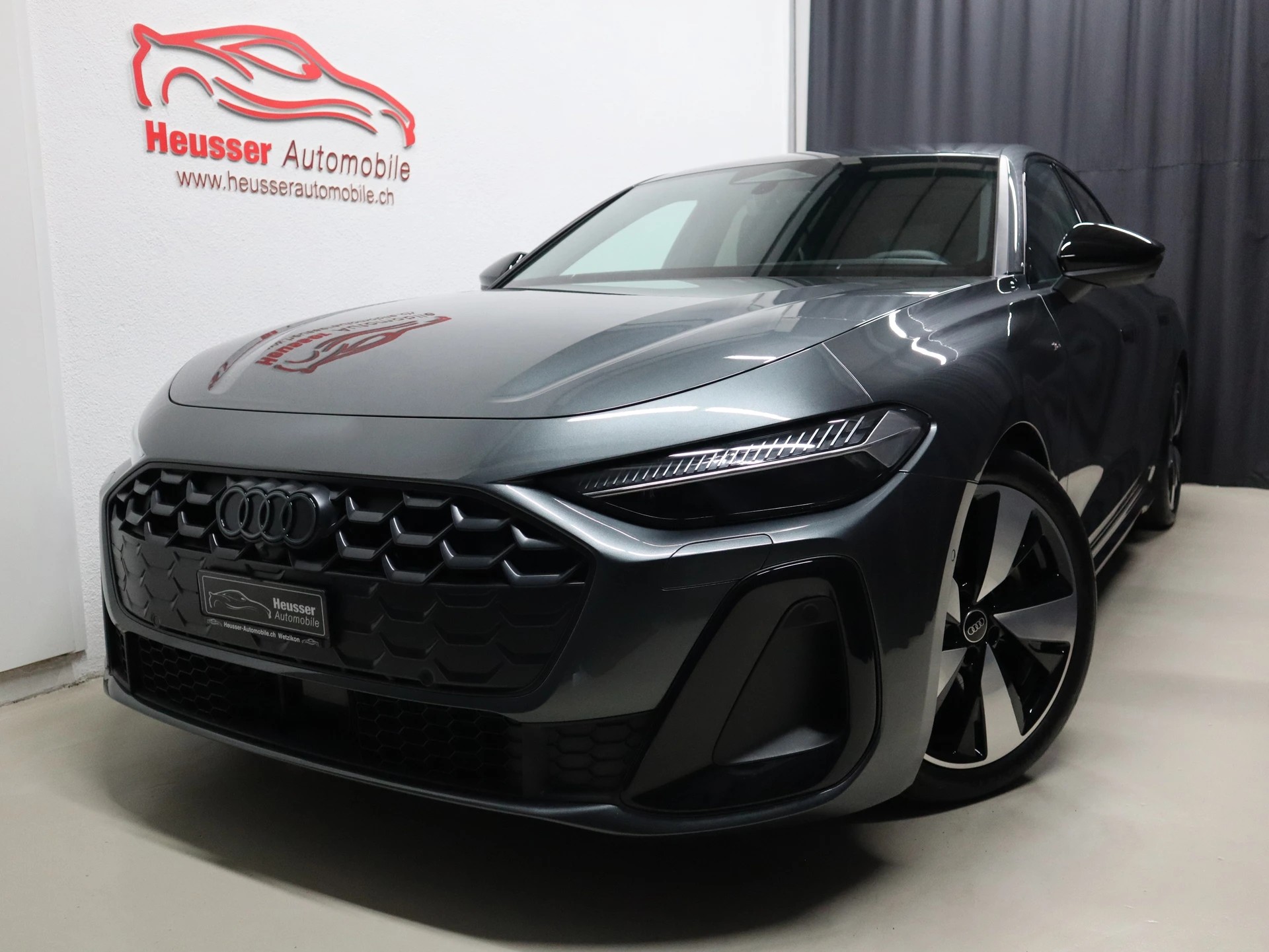 AUDI A5 Limousine 2.0 TDI S tronic S Line Edition - Navi - MMI Beifahrerdisplay - Matrix LED - Keyless - 360° Kamera - 204 PS-image-0