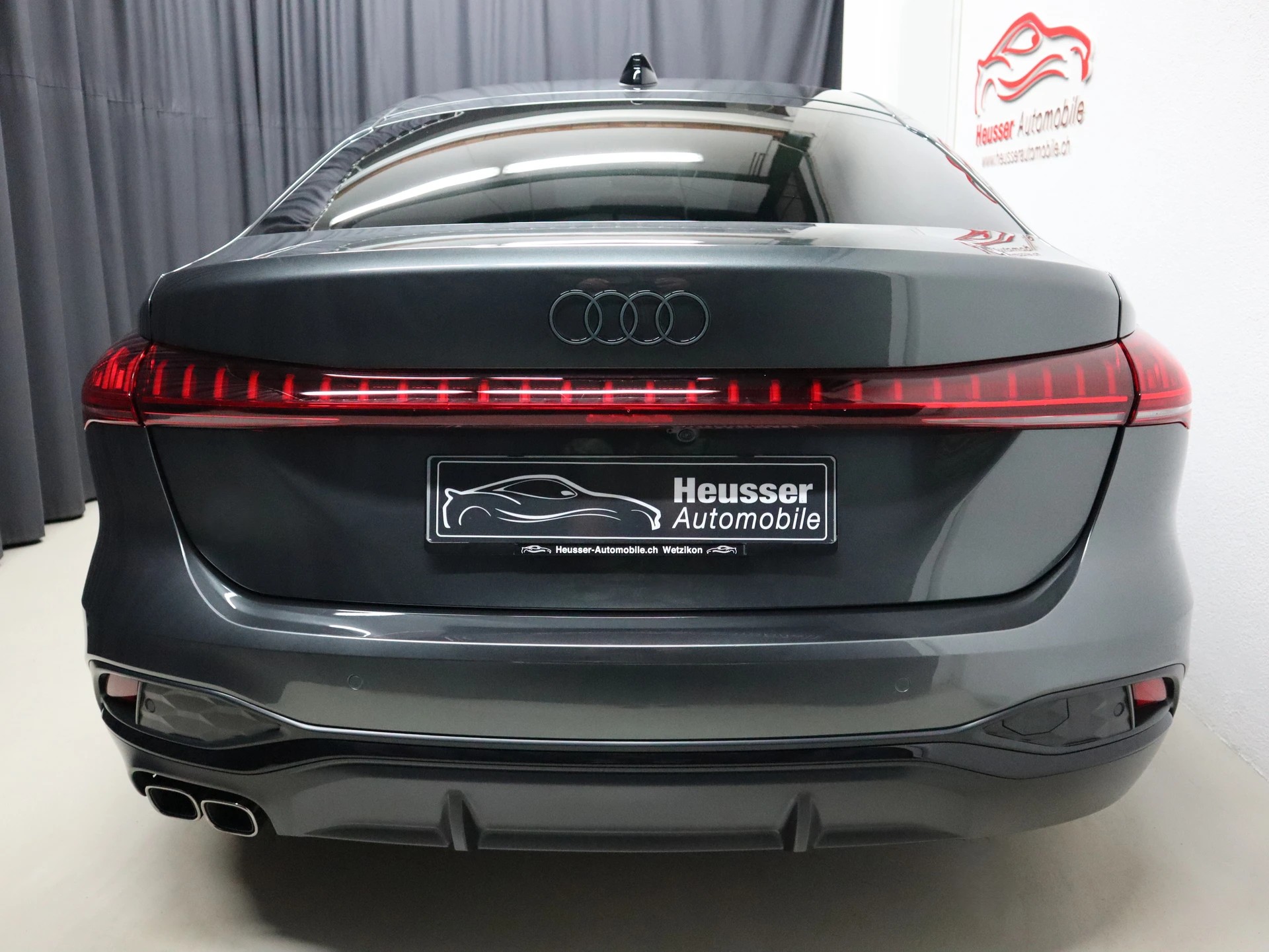 AUDI A5 Limousine 2.0 TDI S tronic S Line Edition - Navi - MMI Beifahrerdisplay - Matrix LED - Keyless - 360° Kamera - 204 PS-image-5