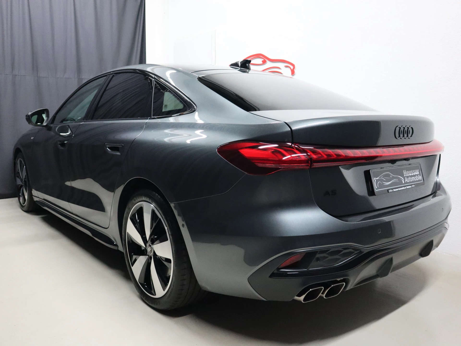 AUDI A5 Limousine 2.0 TDI S tronic S Line Edition - Navi - MMI Beifahrerdisplay - Matrix LED - Keyless - 360° Kamera - 204 PS-image-4