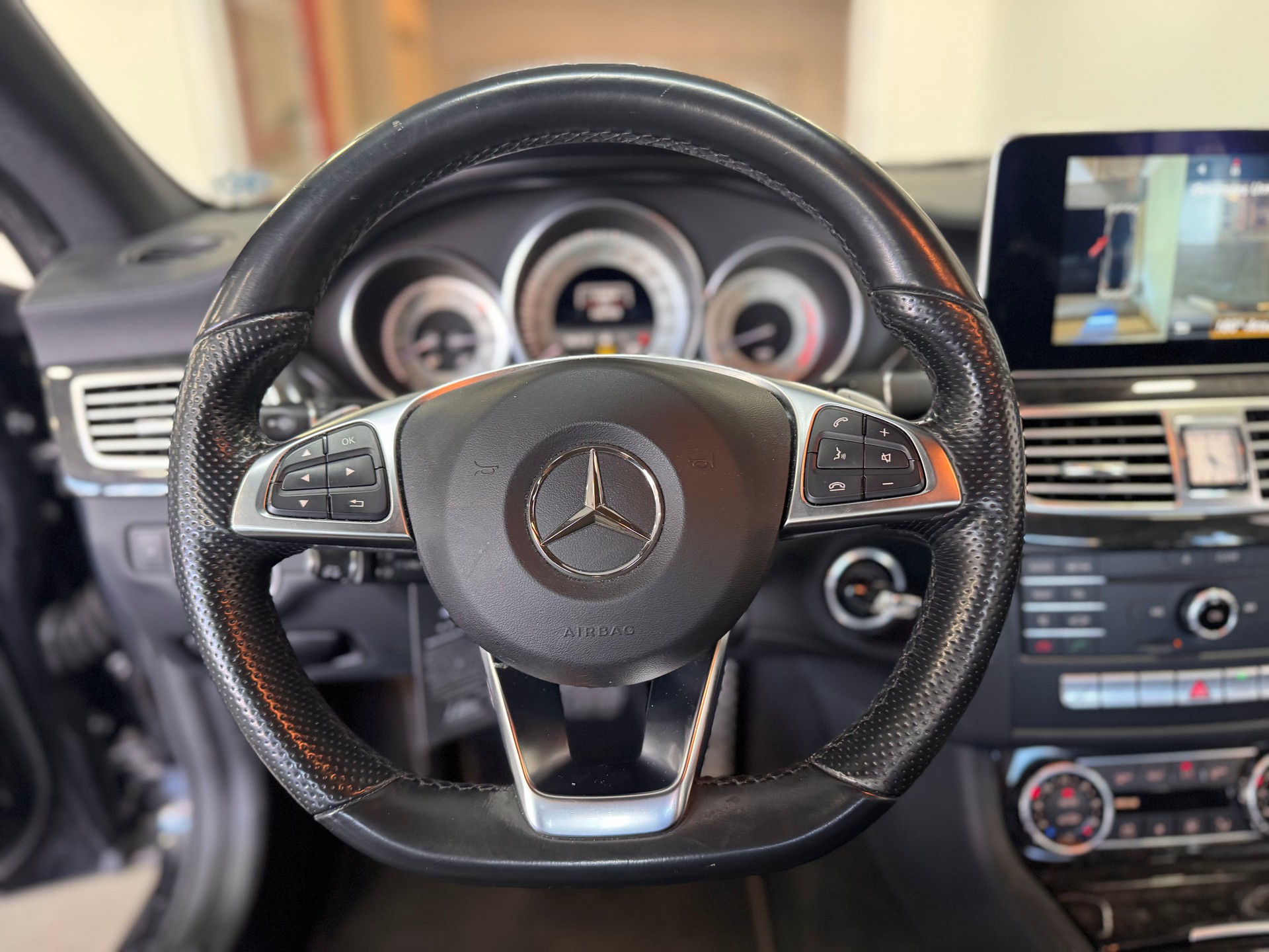 MERCEDES-BENZ CLS 350 BlueTEC 4Matic 7G-Tronic AMG Line *360 Kamera / Multibeam LED / Fahrassistenz Plus / Memory*-image-11