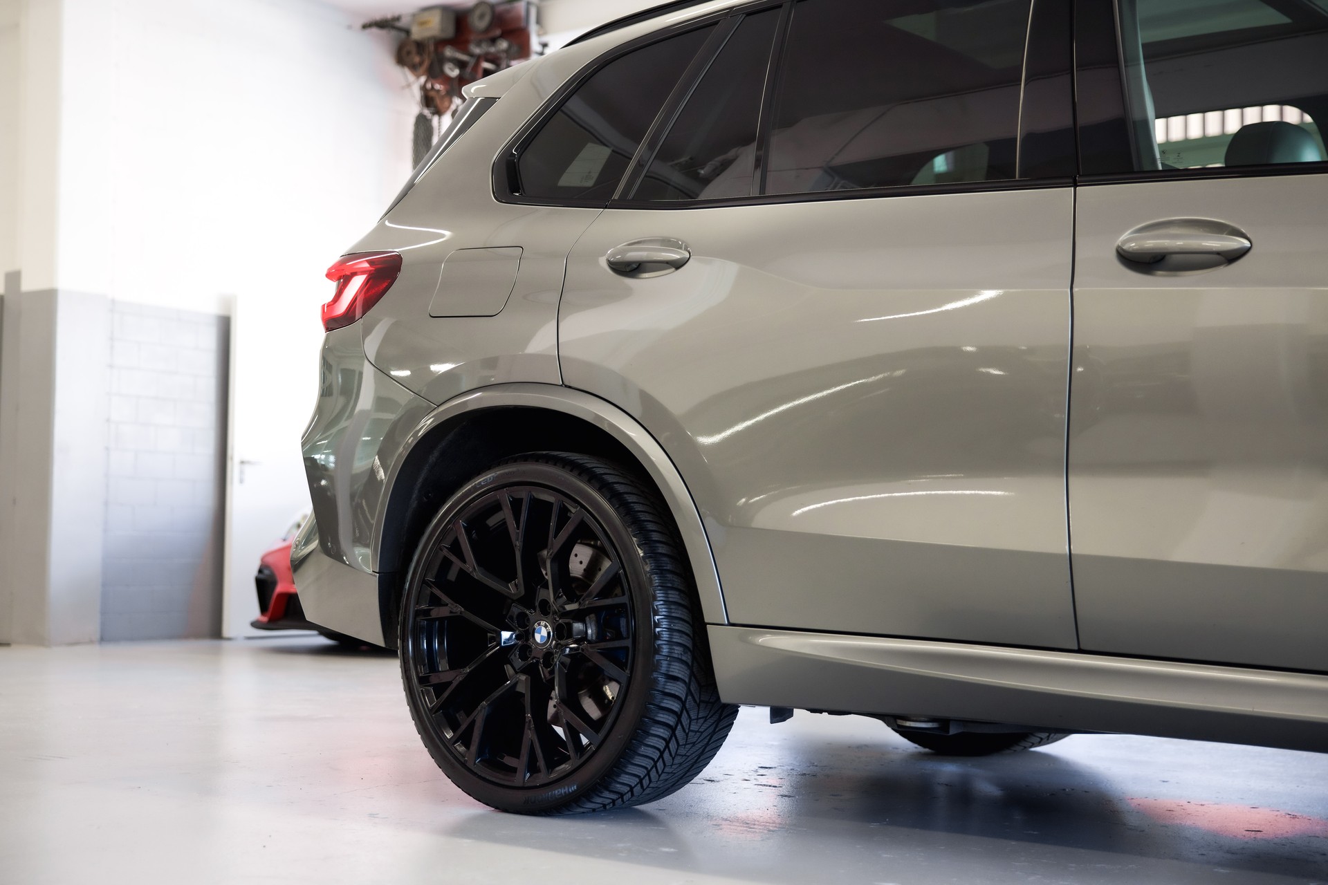 BMW X5M Competition Steptronic Competition *CH-FHZ*-image-9