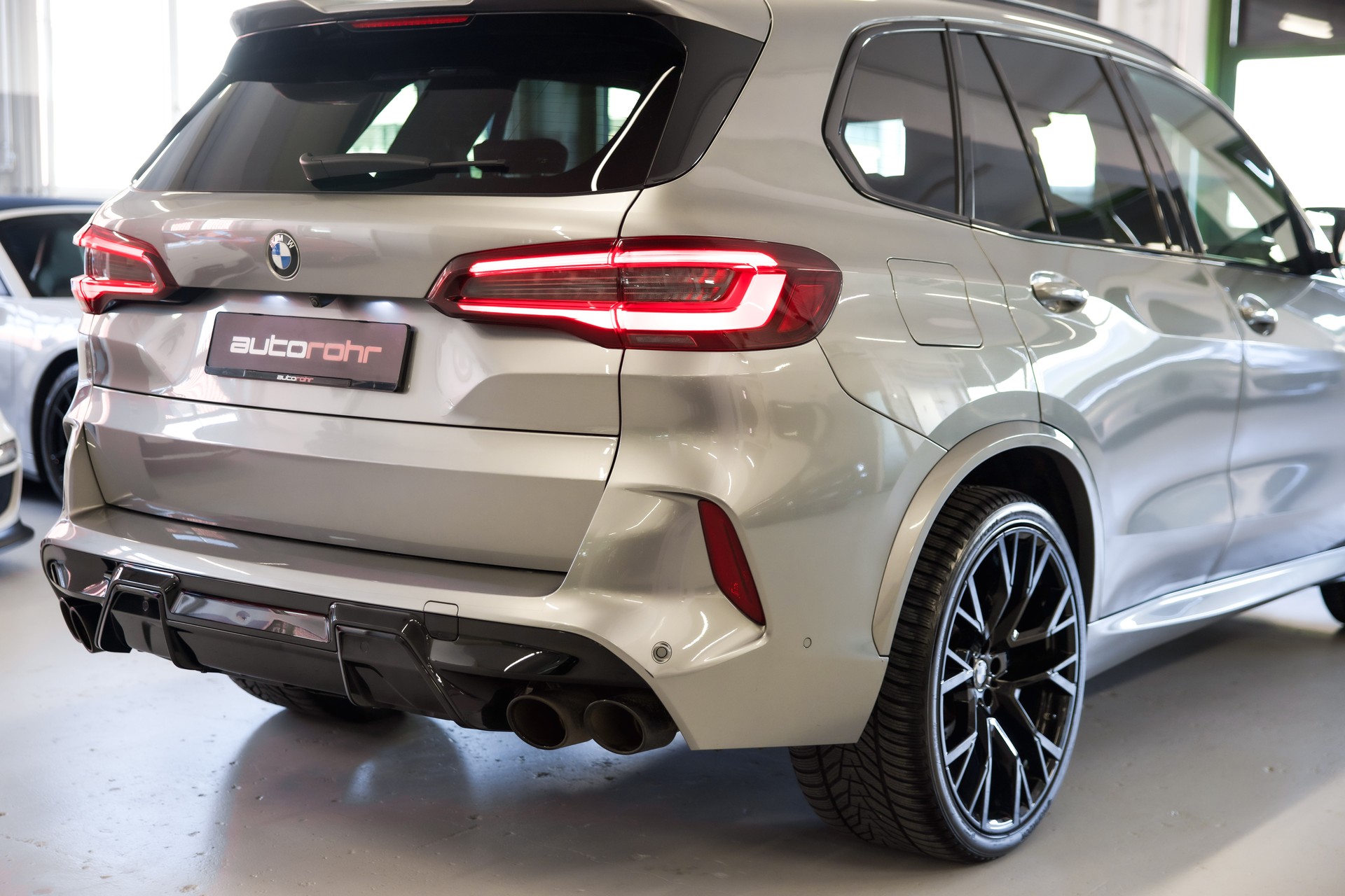 BMW X5M Competition Steptronic Competition *CH-FHZ*-image-10