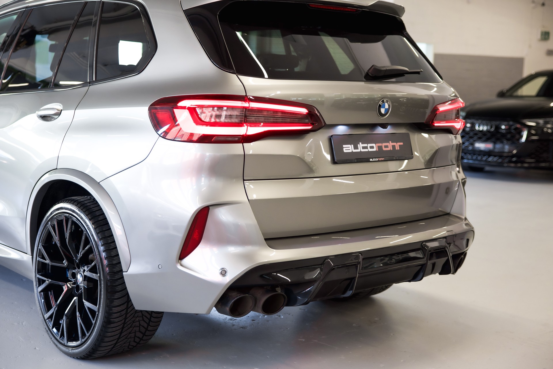 BMW X5M Competition Steptronic Competition *CH-FHZ*-image-11