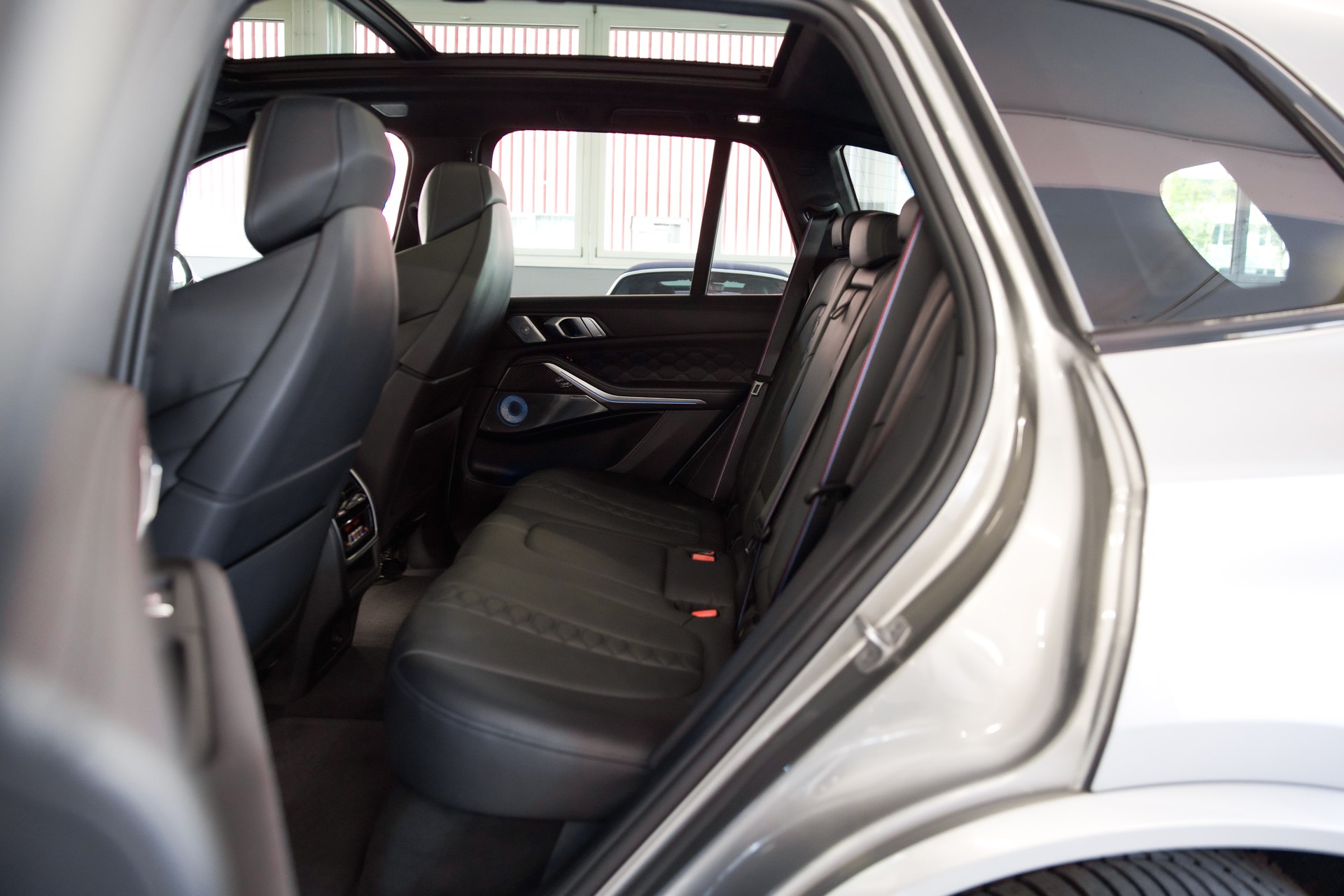 BMW X5M Competition Steptronic Competition *CH-FHZ*-image-22