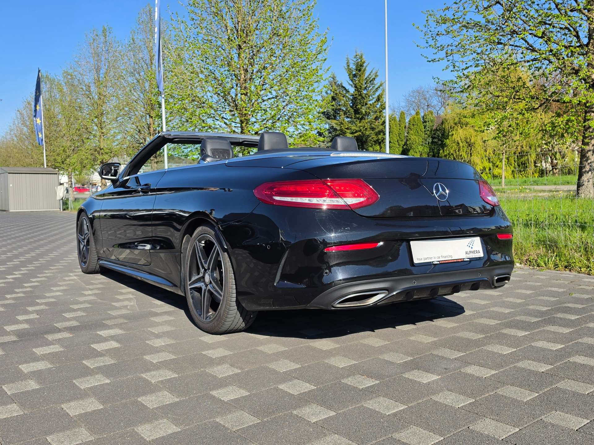 MERCEDES-BENZ C 200 Cabriolet AMG Line 9G-Tronic-image-10