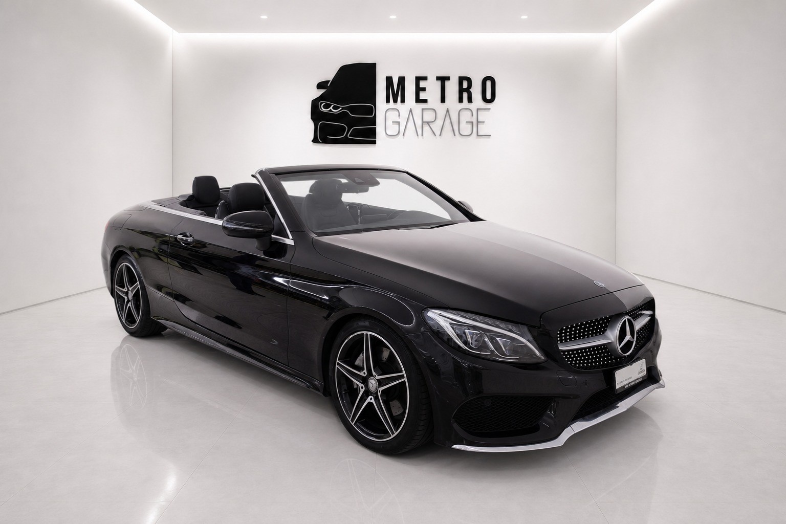 MERCEDES-BENZ C 200 Cabriolet AMG Line 9G-Tronic-image-6