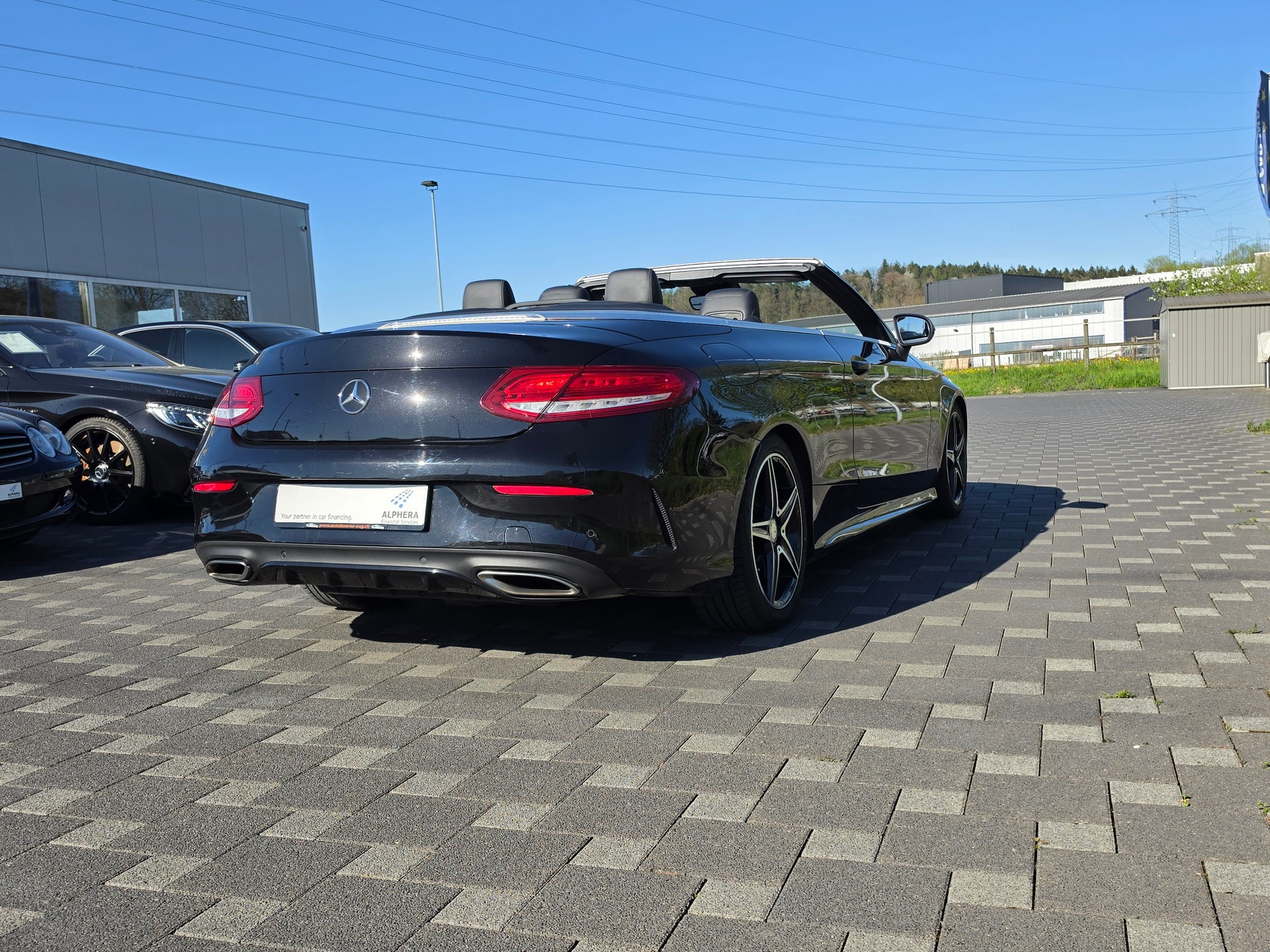 MERCEDES-BENZ C 200 Cabriolet AMG Line 9G-Tronic-image-11