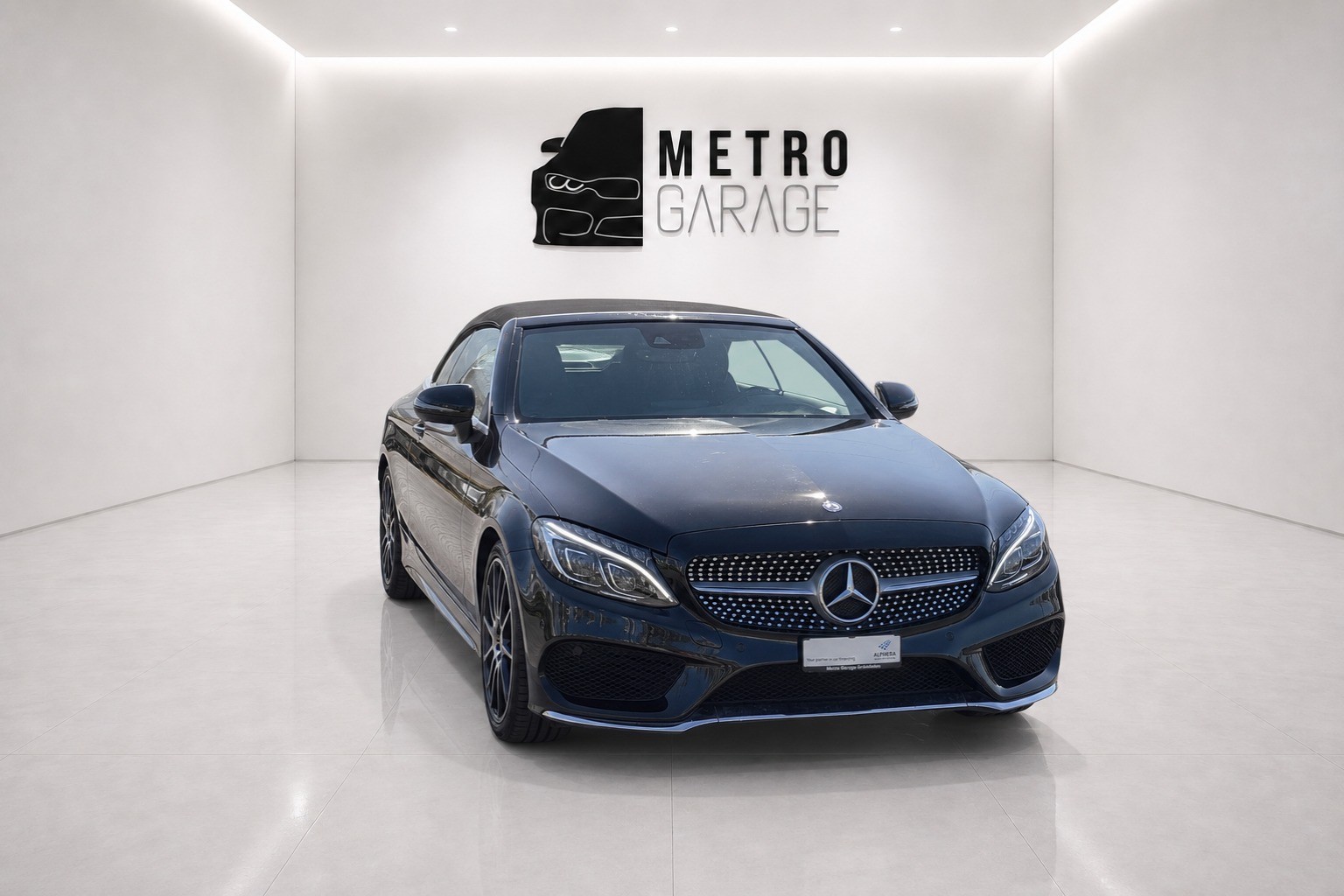 MERCEDES-BENZ C 200 Cabriolet AMG Line 9G-Tronic-image-11