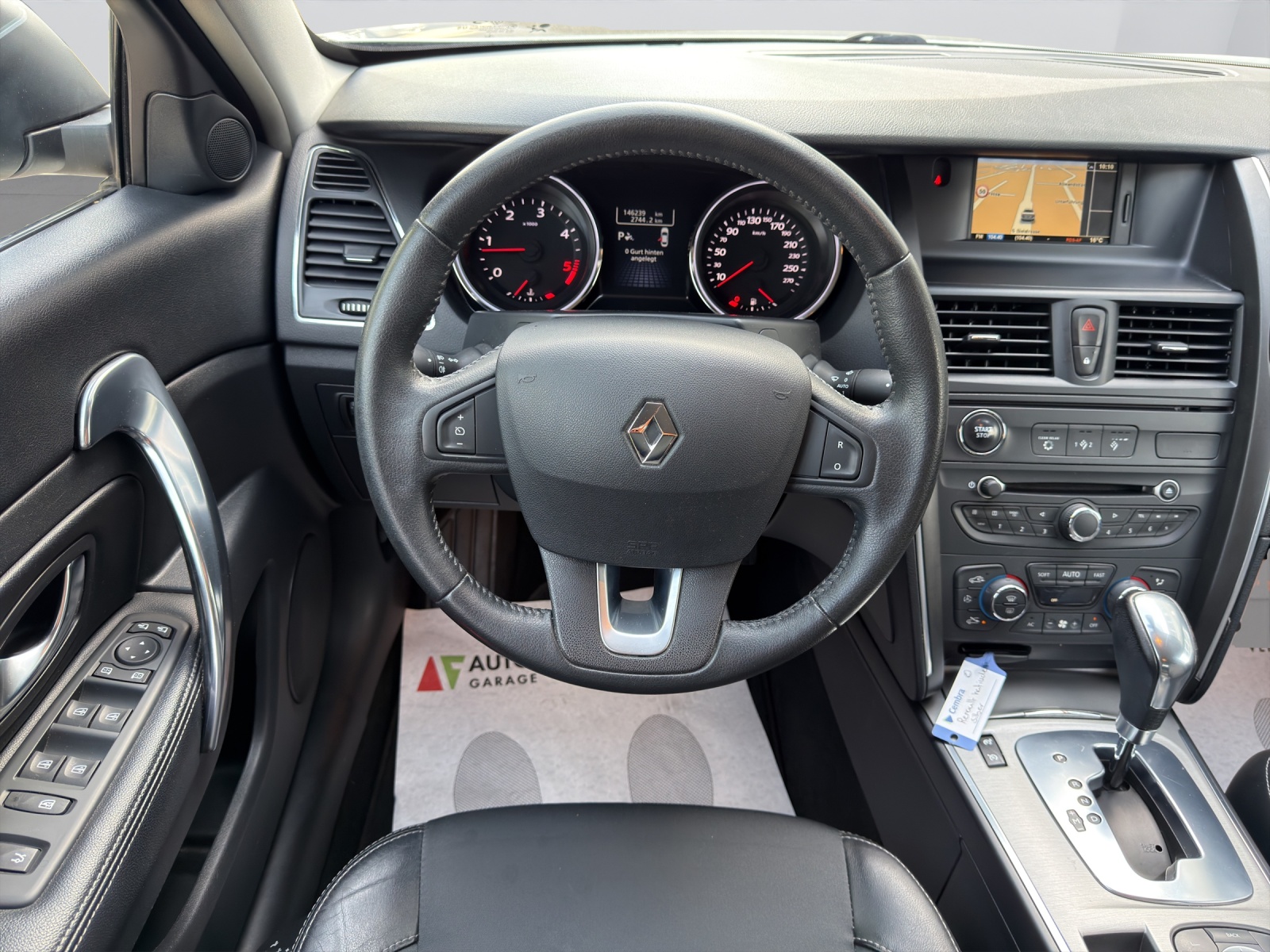 RENAULT Latitude 2.0 dCi Dynamique active-shift-image-14