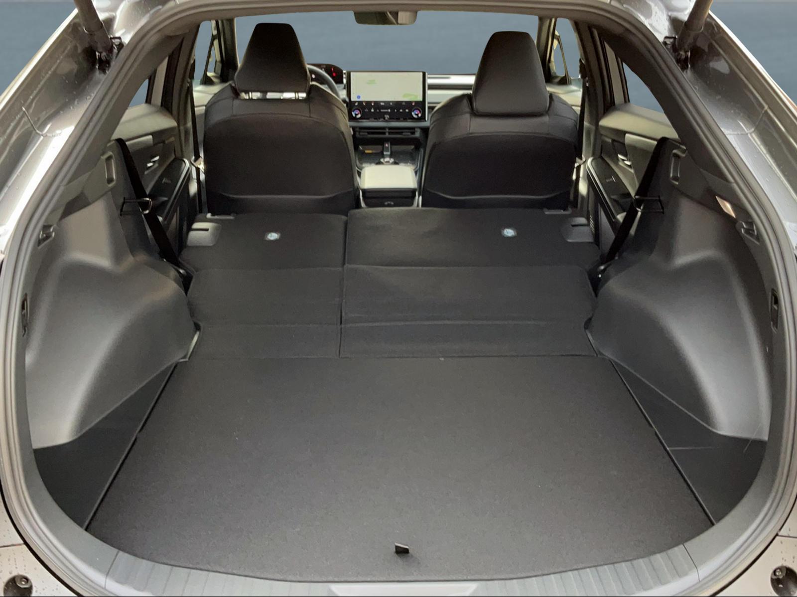 TOYOTA bZ4X Style AWD-image-9